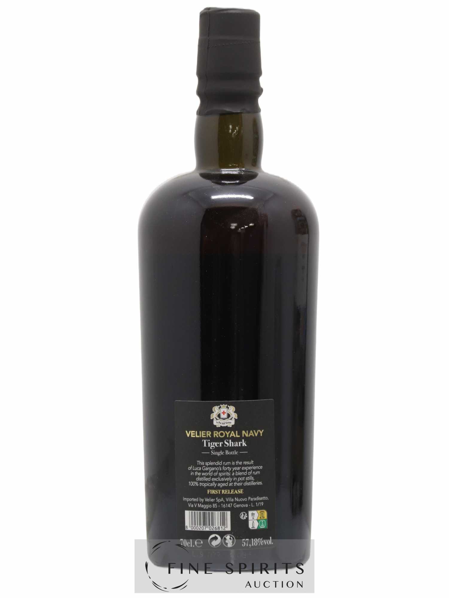 Velier Royal Navy Of. Tiger Shark - Single Bottle - First Release N°028 (sans prix de réserve) - Posten von 1 Flasche - 2