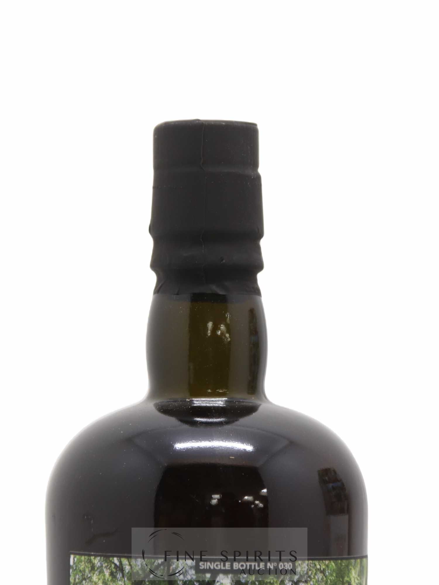 Velier Royal Navy Of. Tiger Shark - Single Bottle - First Release N°030 (sans prix de réserve) - Posten von 1 Flasche - 3