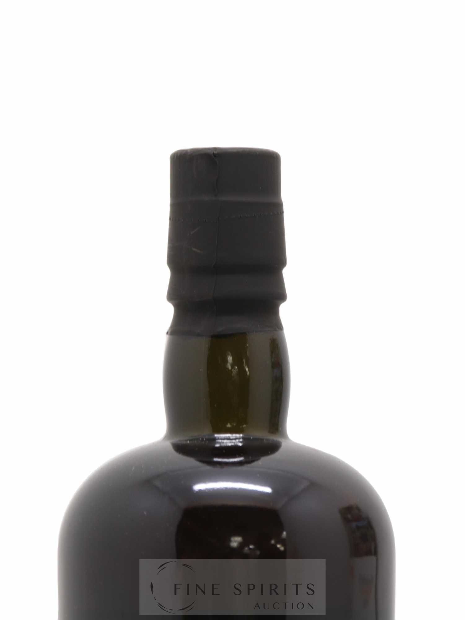 Velier Royal Navy Of. Tiger Shark - Single Bottle - First Release N°031 (sans prix de réserve) - Posten von 1 Flasche - 3
