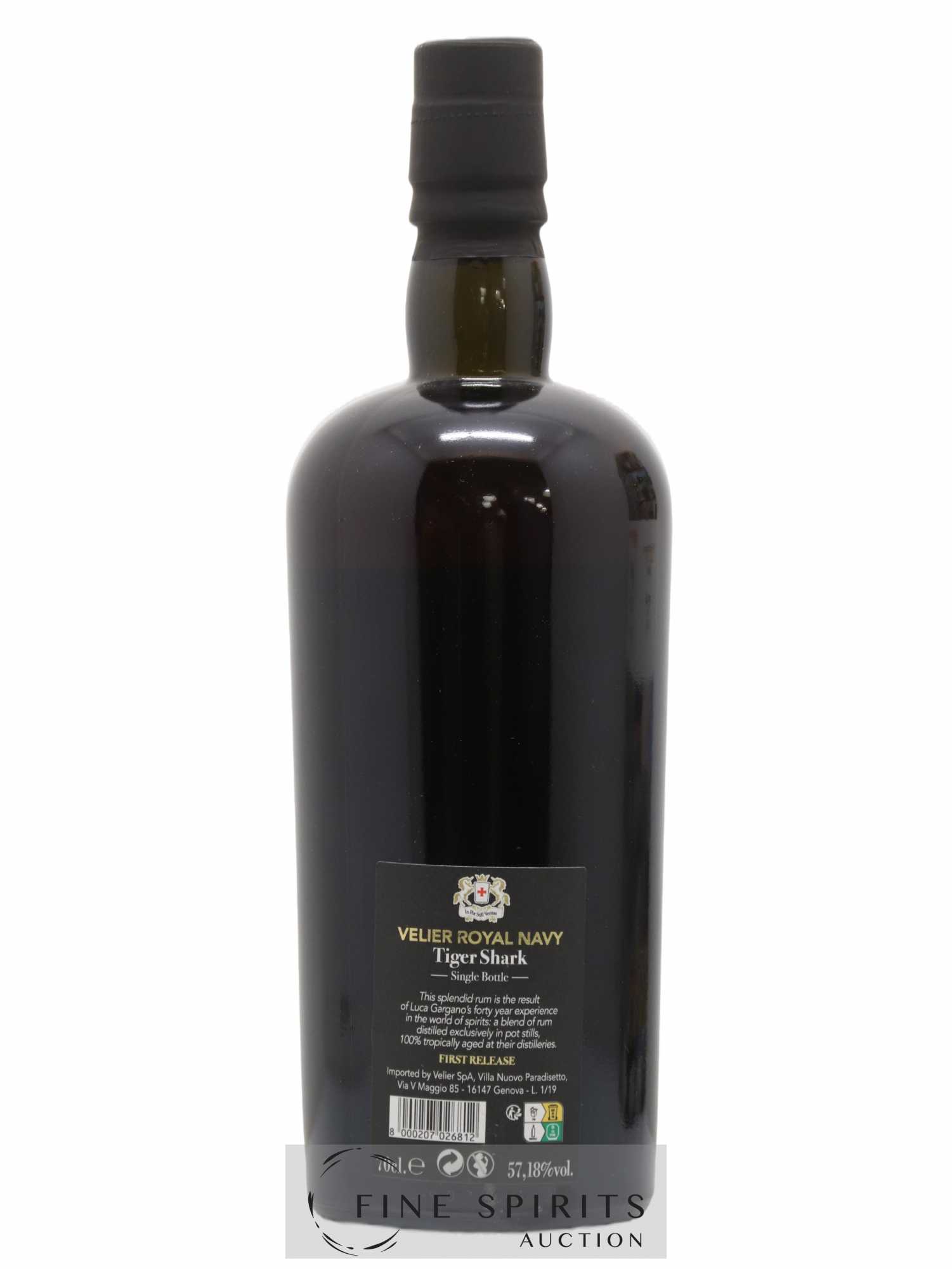 Velier Royal Navy Of. Tiger Shark - Single Bottle - First Release N°034 (sans prix de réserve) - Posten von 1 Flasche - 2