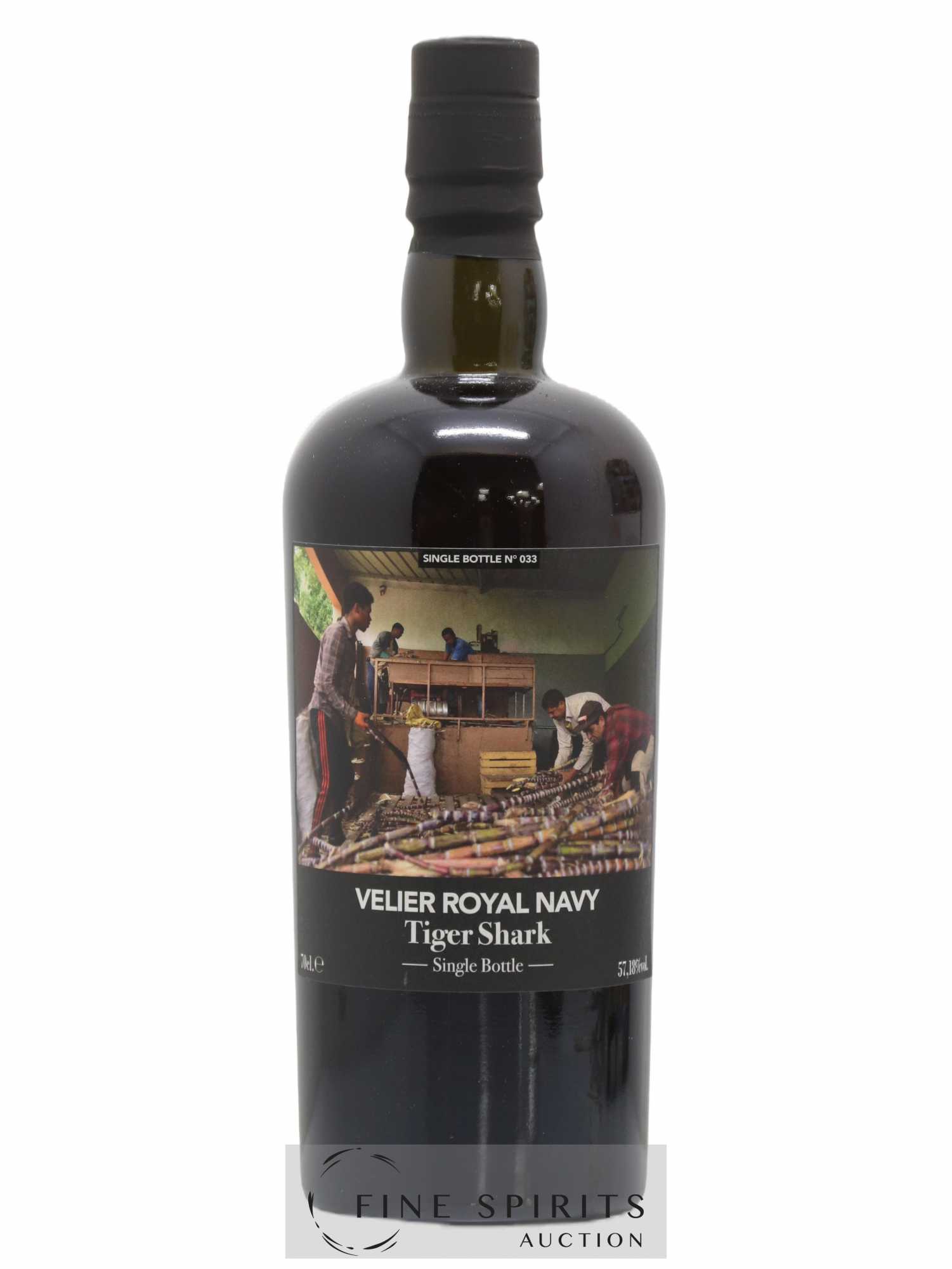 Velier Royal Navy Of. Tiger Shark - Single Bottle - First Release N°033 (sans prix de réserve) - Posten von 1 Flasche - 1