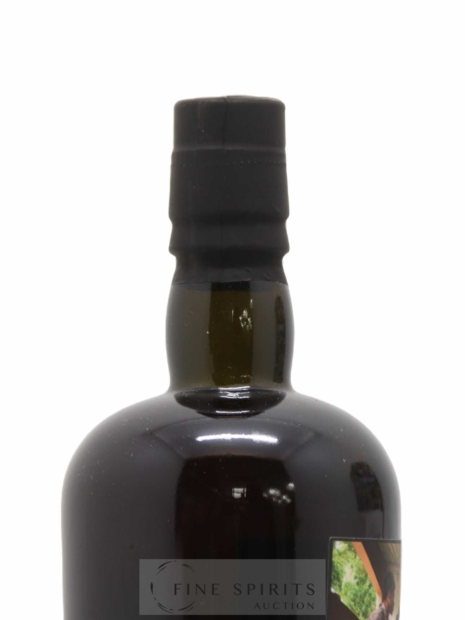Velier Royal Navy Of. Tiger Shark - Single Bottle - First Release N°033 (sans prix de réserve) - Posten von 1 Flasche - 3