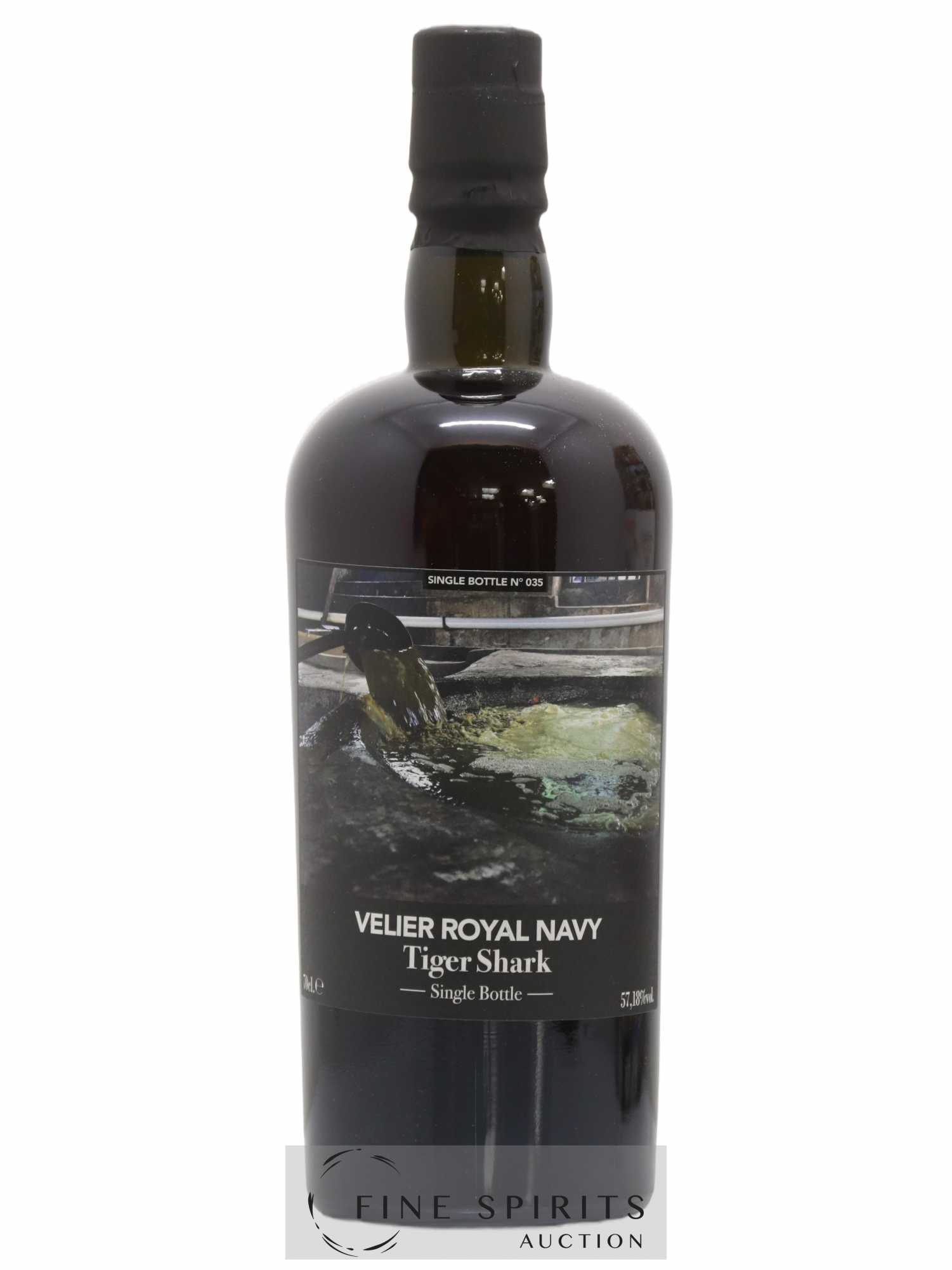 Velier Royal Navy Of. Tiger Shark - Single Bottle - First Release N°035 (sans prix de réserve) - Posten von 1 Flasche - 1