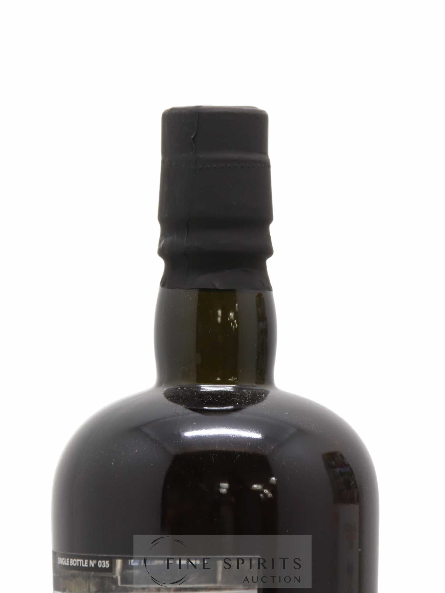 Velier Royal Navy Of. Tiger Shark - Single Bottle - First Release N°035 (sans prix de réserve) - Posten von 1 Flasche - 3