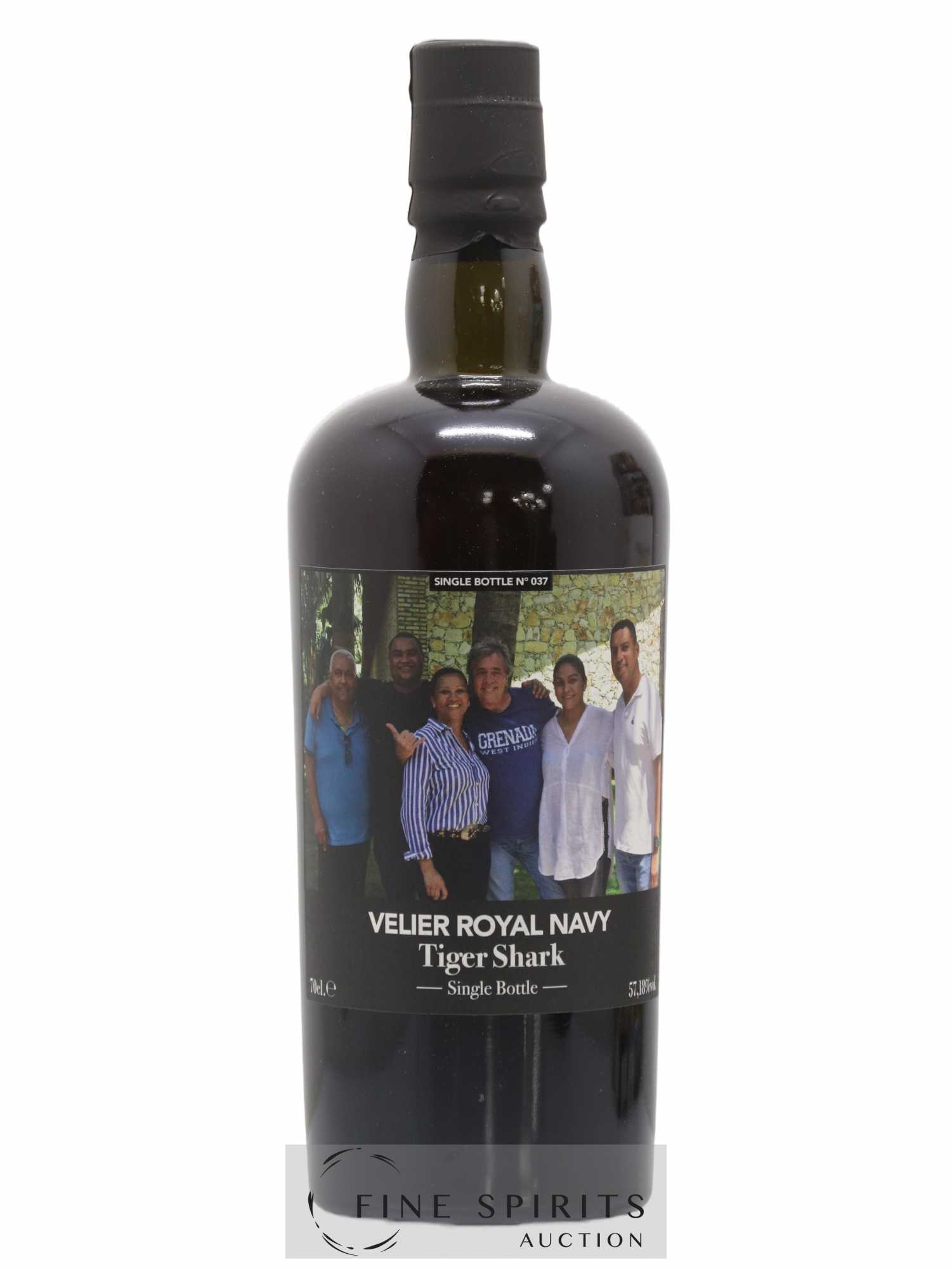 Velier Royal Navy Of. Tiger Shark - Single Bottle - First Release N°037 (sans prix de réserve) - Lot de 1 bouteille - 1