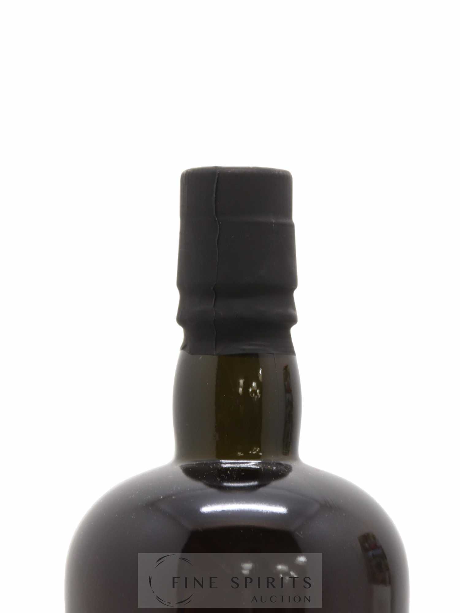 Velier Royal Navy Of. Tiger Shark - Single Bottle - First Release N°047 (sans prix de réserve) - Posten von 1 Flasche - 3