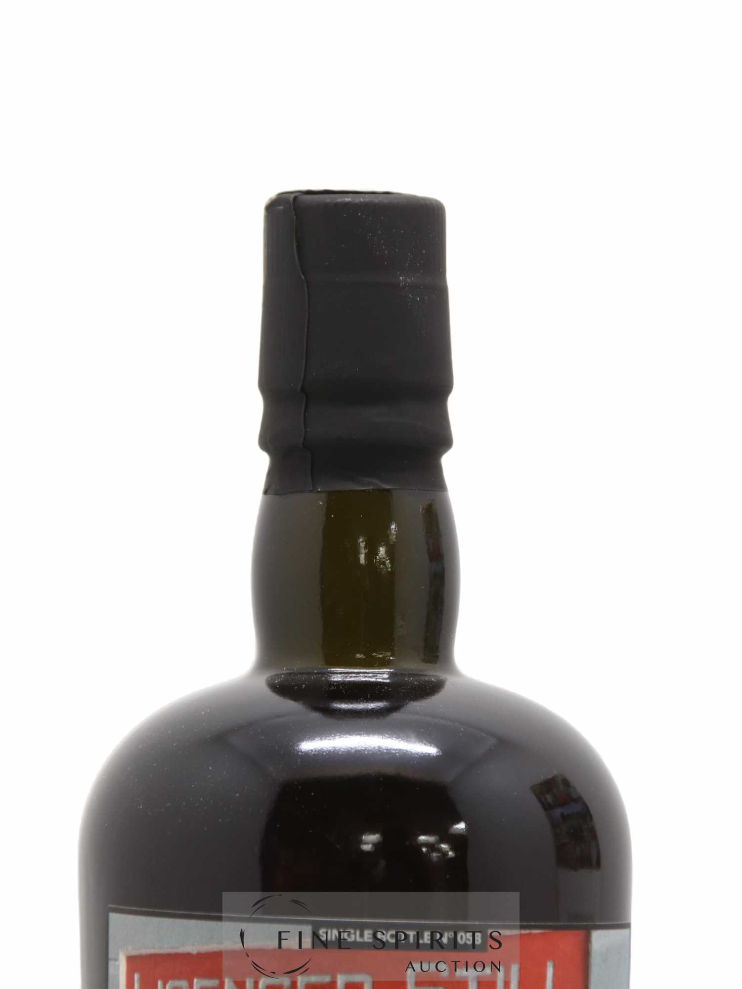 Velier Royal Navy Of. Tiger Shark - Single Bottle - First Release N°058 (sans prix de réserve) - Posten von 1 Flasche - 3
