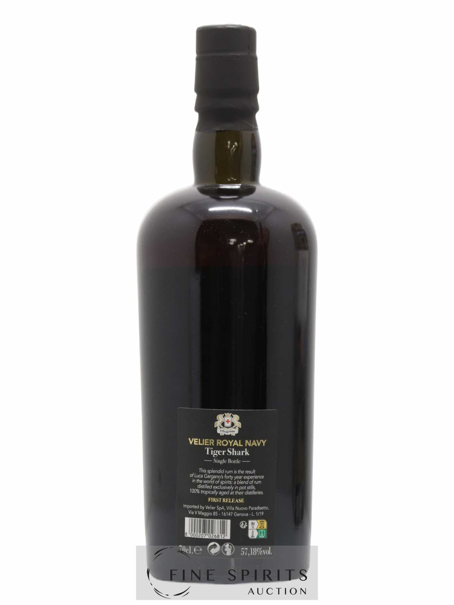 Velier Royal Navy Of. Tiger Shark - Single Bottle - First Release N°059 (sans prix de réserve) - Posten von 1 Flasche - 2