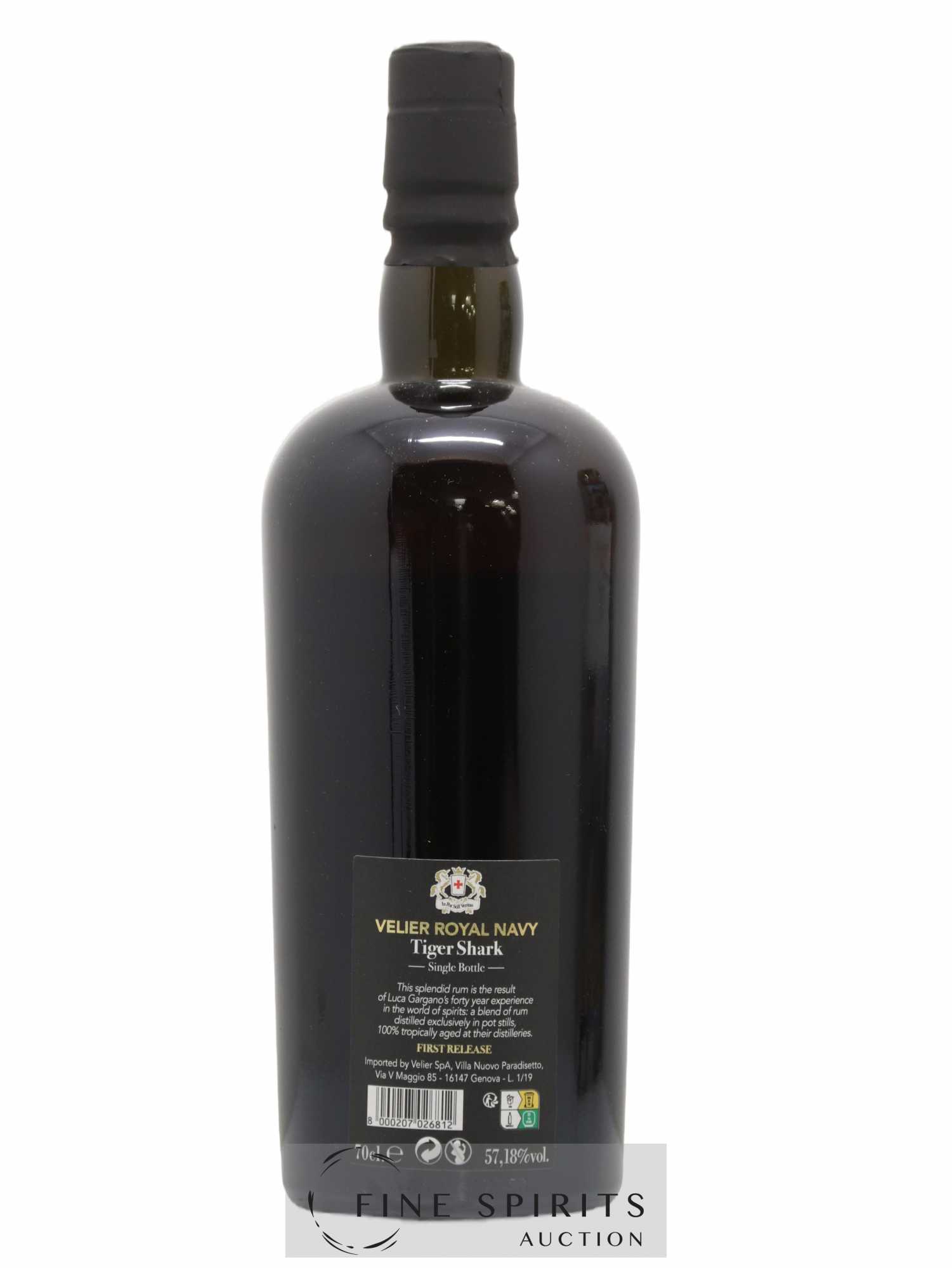 Velier Royal Navy Of. Tiger Shark - Single Bottle - First Release N°107 (sans prix de réserve) - Posten von 1 Flasche - 2