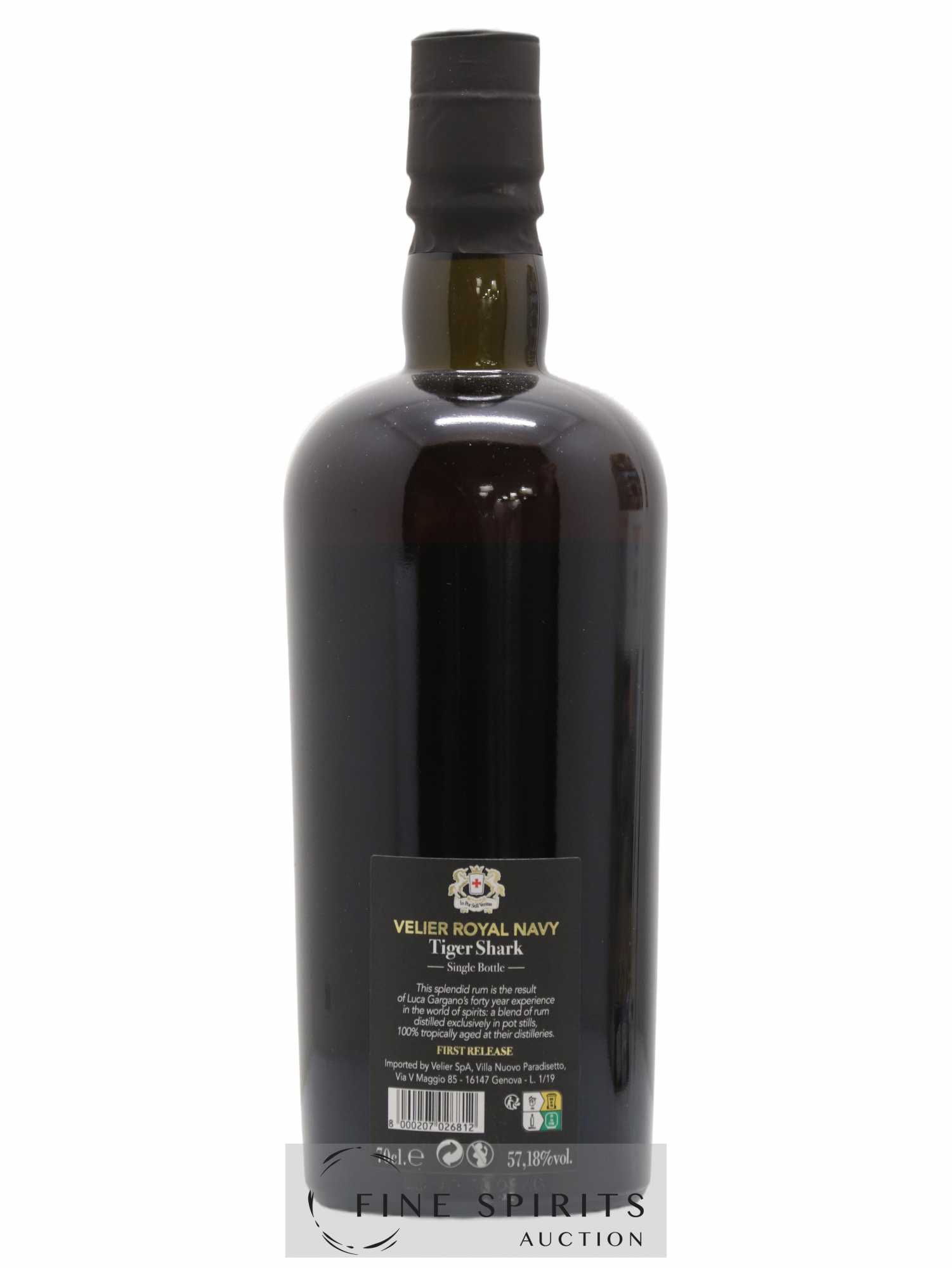 Velier Royal Navy Of. Tiger Shark - Single Bottle - First Release N°072 (sans prix de réserve) - Posten von 1 Flasche - 2
