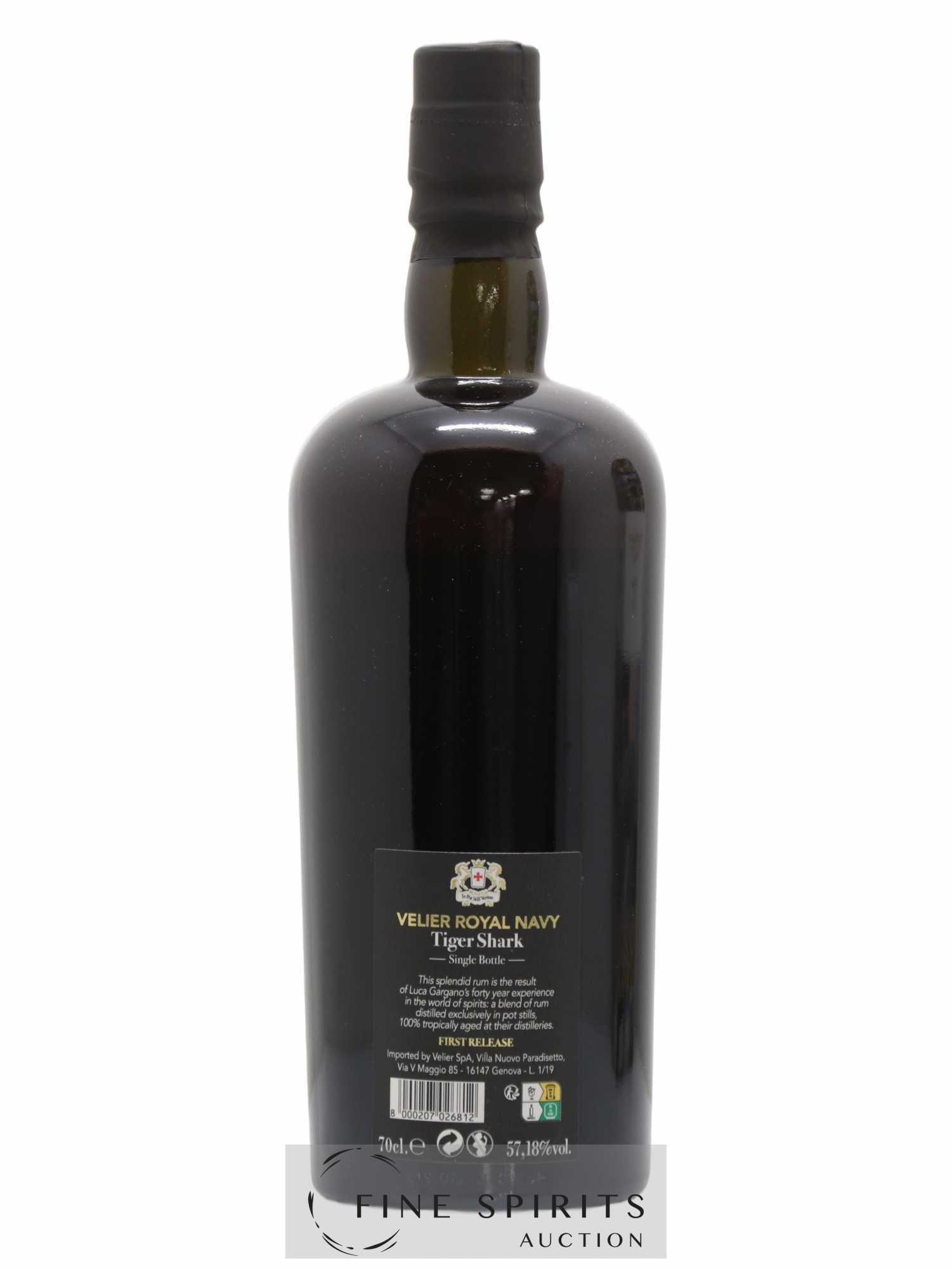 Velier Royal Navy Of. Tiger Shark - Single Bottle - First Release N°074 (sans prix de réserve) - Posten von 1 Flasche - 2