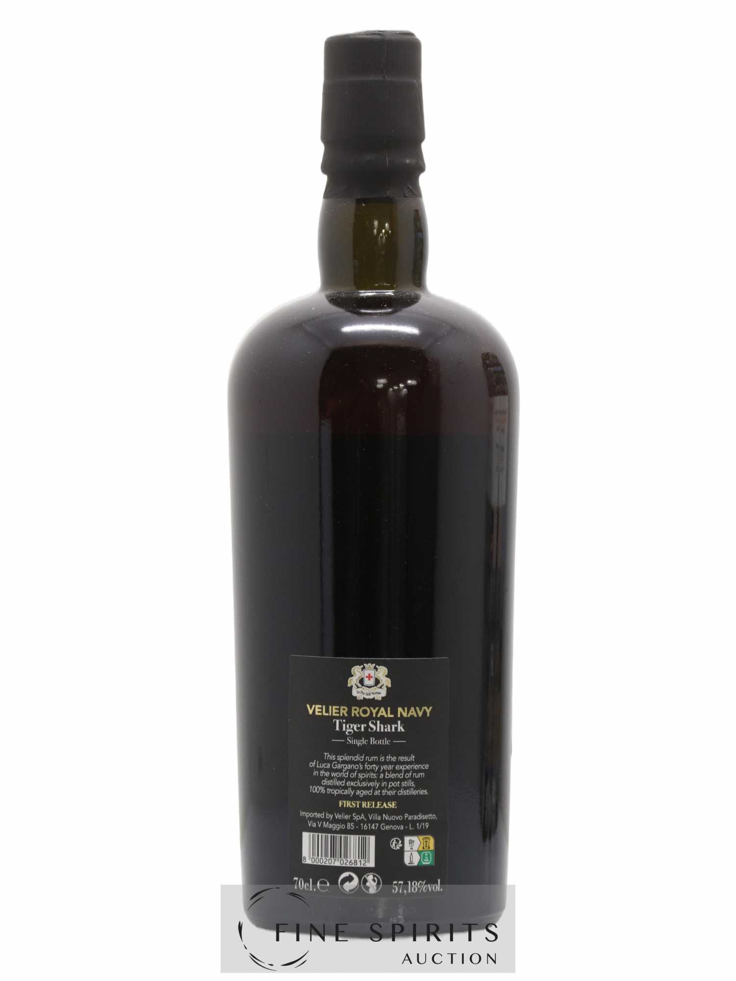 Velier Royal Navy Of. Tiger Shark - Single Bottle - First Release N°075 (sans prix de réserve) - Posten von 1 Flasche - 2