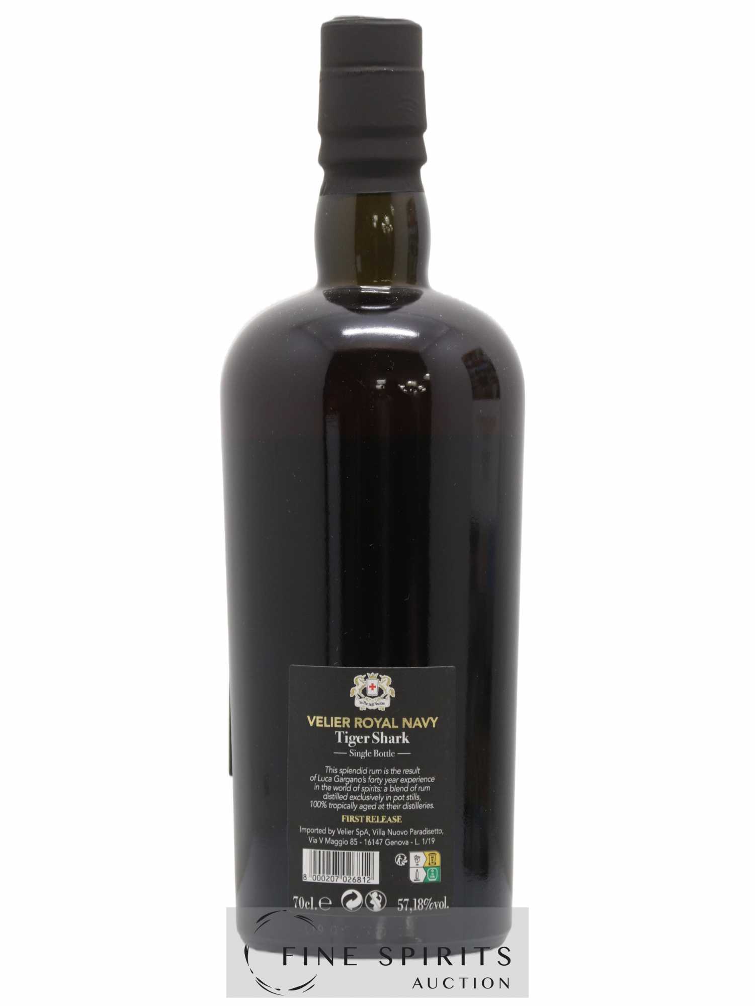 Velier Royal Navy Of. Tiger Shark - Single Bottle - First Release N°080 (sans prix de réserve) - Posten von 1 Flasche - 2