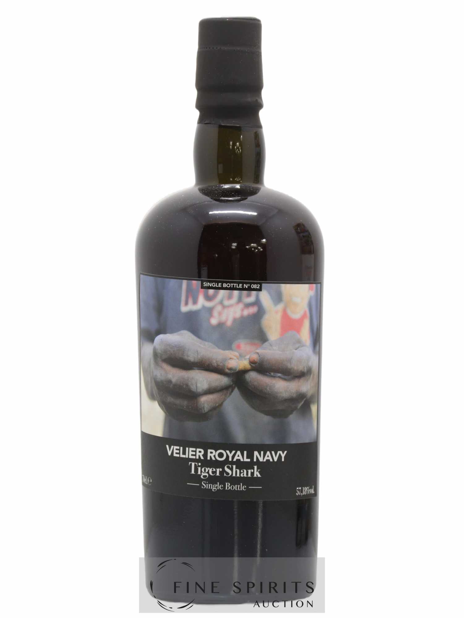 Velier Royal Navy Of. Tiger Shark - Single Bottle - First Release N°082 (sans prix de réserve) - Posten von 1 Flasche - 1