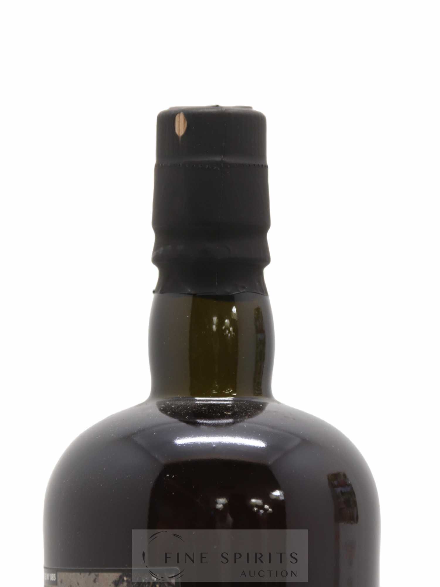 Velier Royal Navy Of. Tiger Shark - Single Bottle - First Release N°085 (sans prix de réserve) - Posten von 1 Flasche - 3