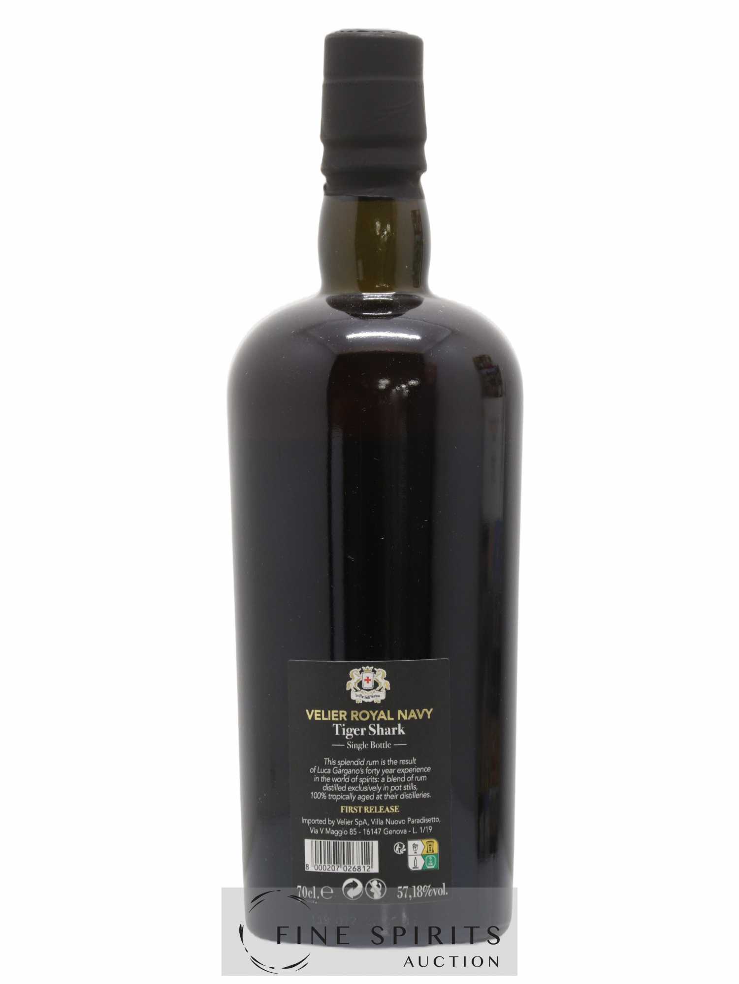 Velier Royal Navy Of. Tiger Shark - Single Bottle - First Release N°087 (sans prix de réserve) - Posten von 1 Flasche - 2