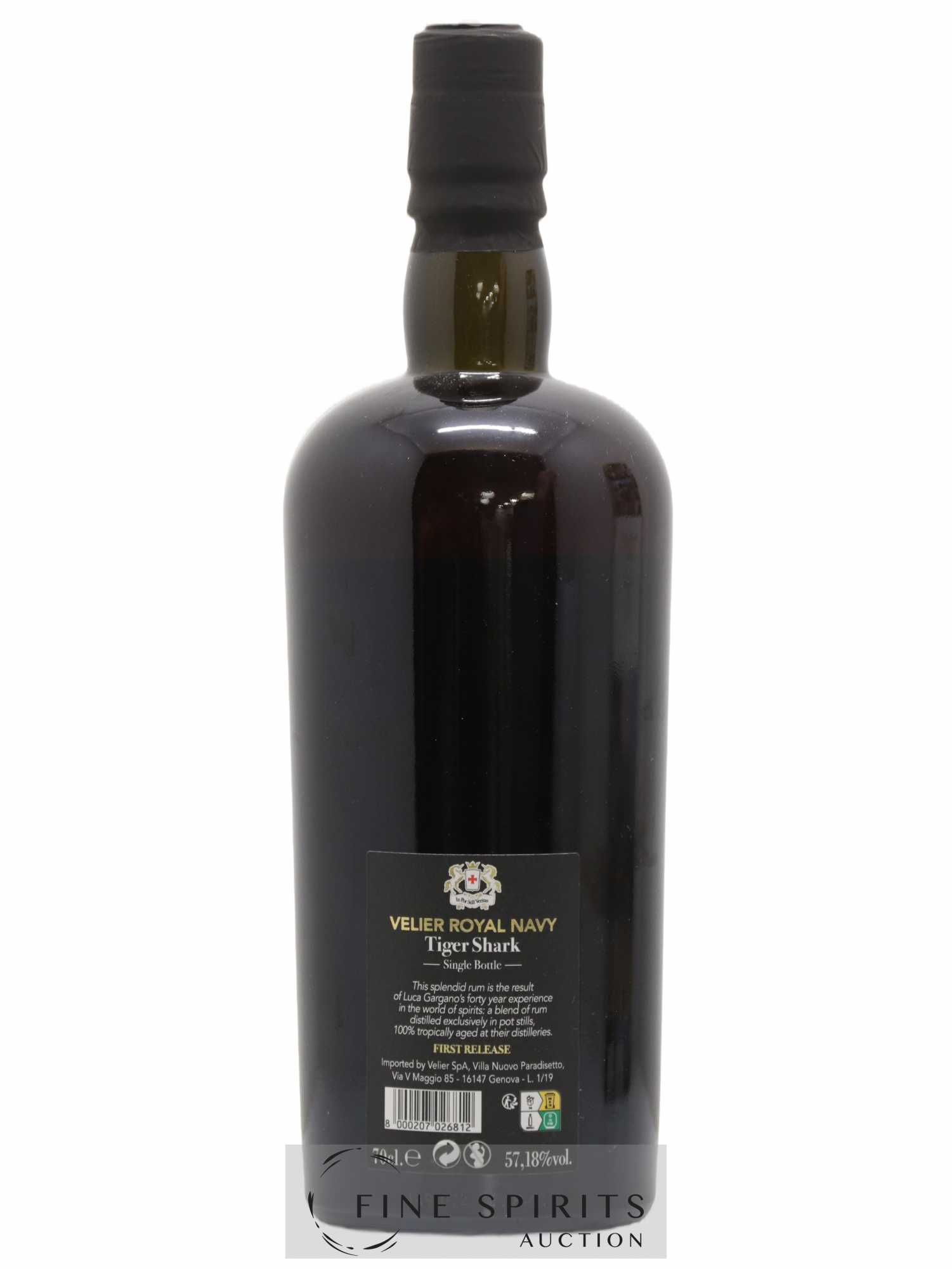 Velier Royal Navy Of. Tiger Shark - Single Bottle - First Release N°088 (sans prix de réserve) - Posten von 1 Flasche - 2