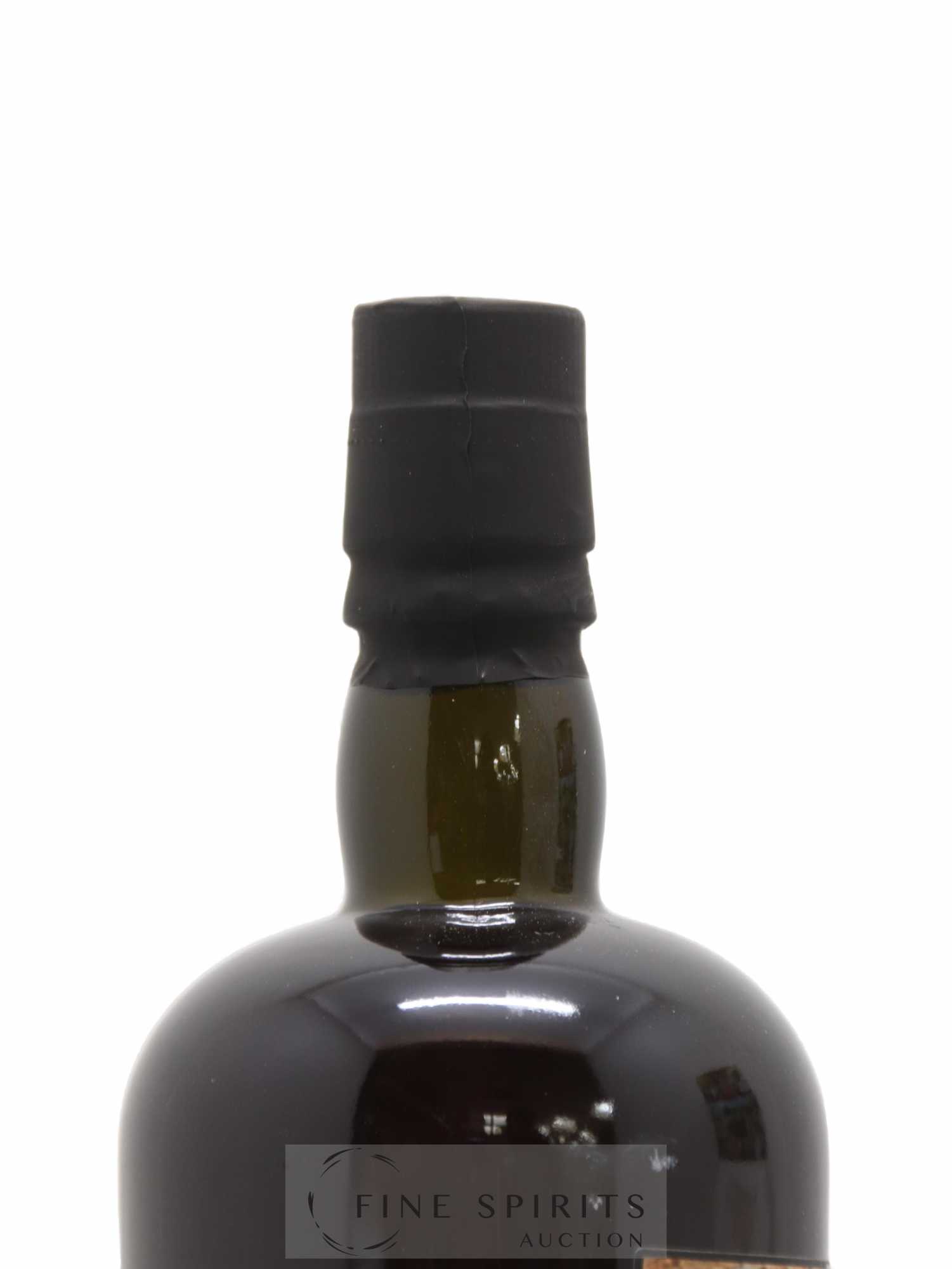 Velier Royal Navy Of. Tiger Shark - Single Bottle - First Release N°089 (sans prix de réserve) - Posten von 1 Flasche - 3