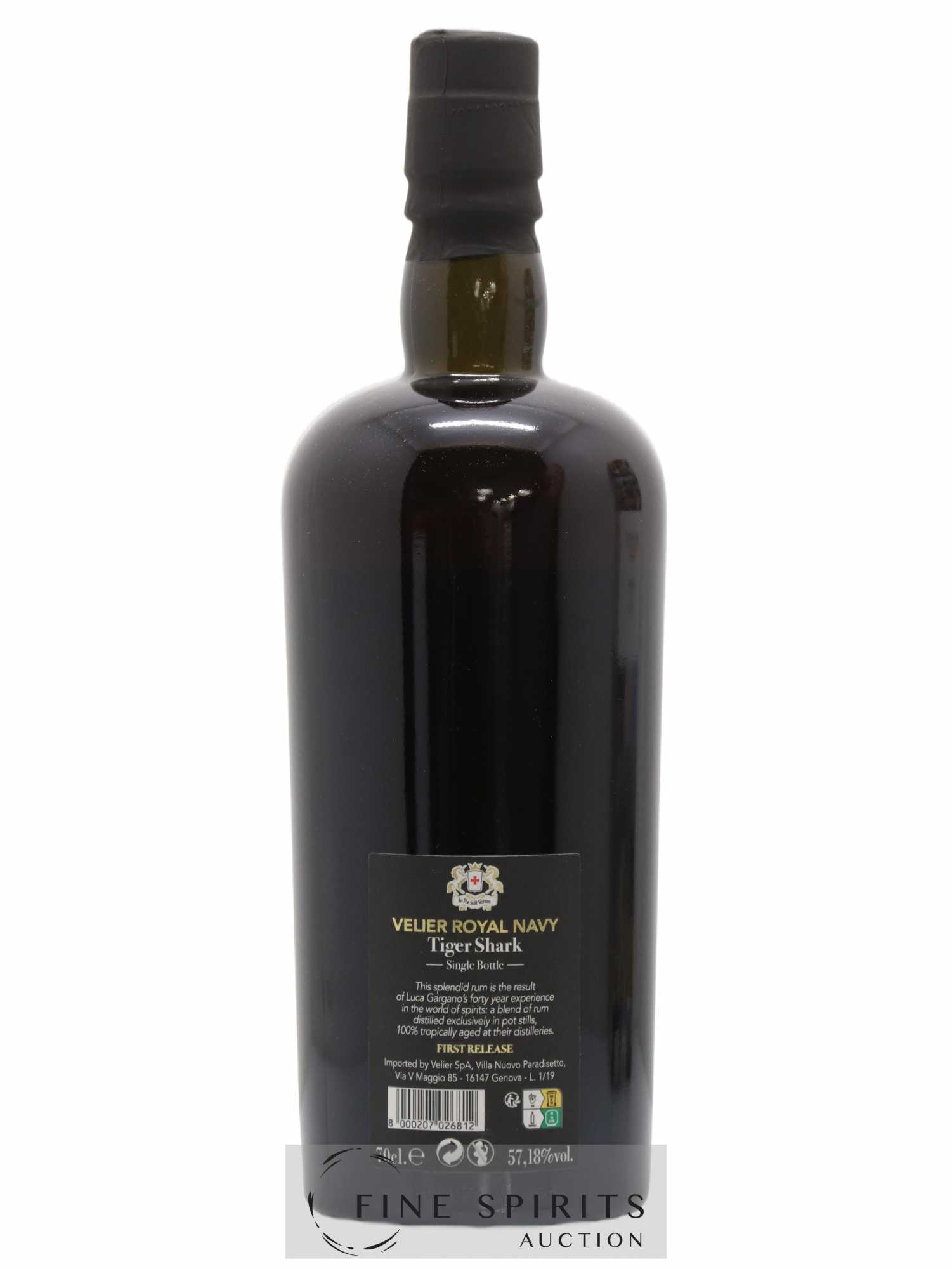 Velier Royal Navy Of. Tiger Shark - Single Bottle - First Release N°092 (sans prix de réserve) - Posten von 1 Flasche - 2
