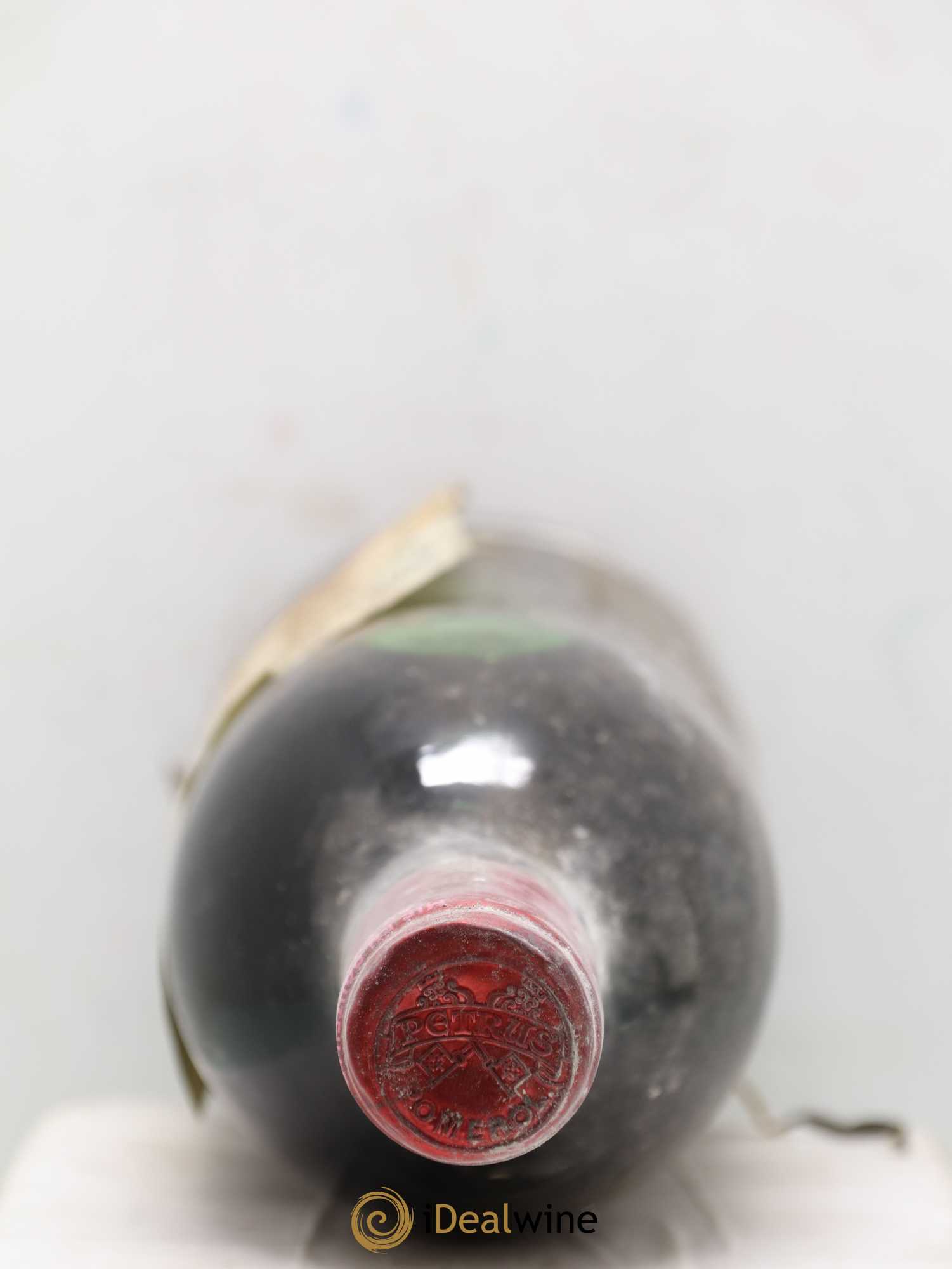 Petrus Réserve Nicolas 1977 - Lot of 2 bottles - 3