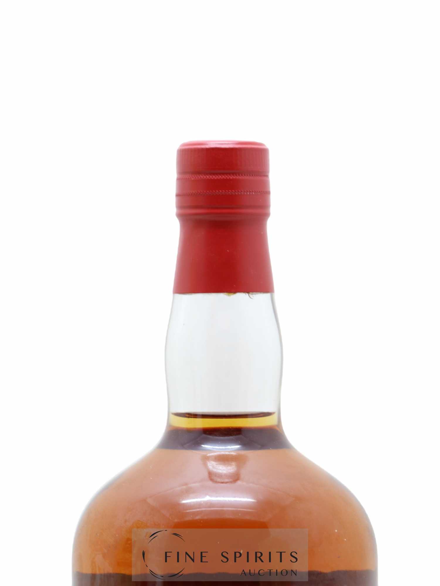 Springbank 25 years Of. Dumpy Red Wax - Lot of 1 bottle - 3