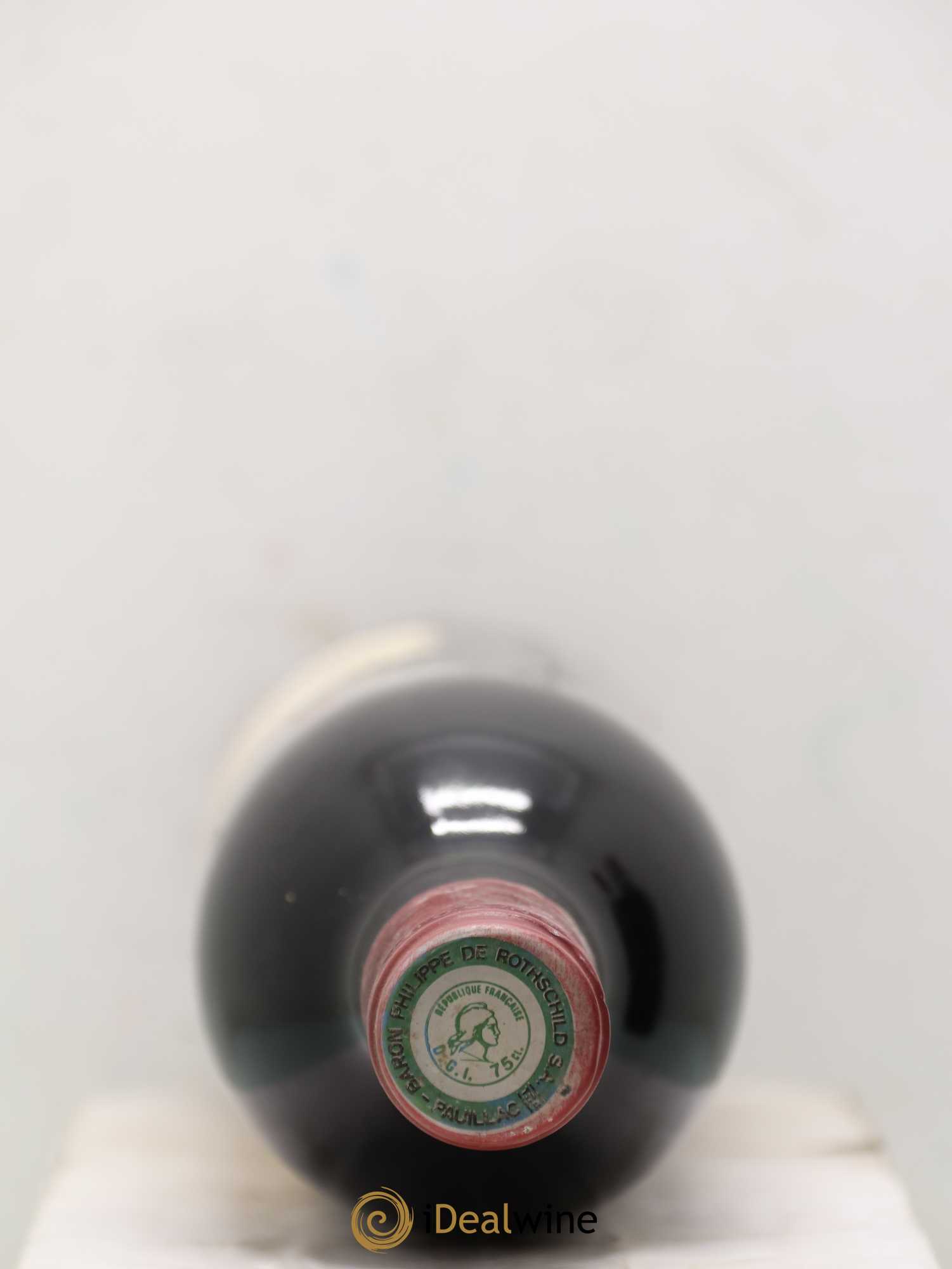 Château Mouton Rothschild 1er Grand Cru Classé 1981 - Lot de 3 bouteilles - 1