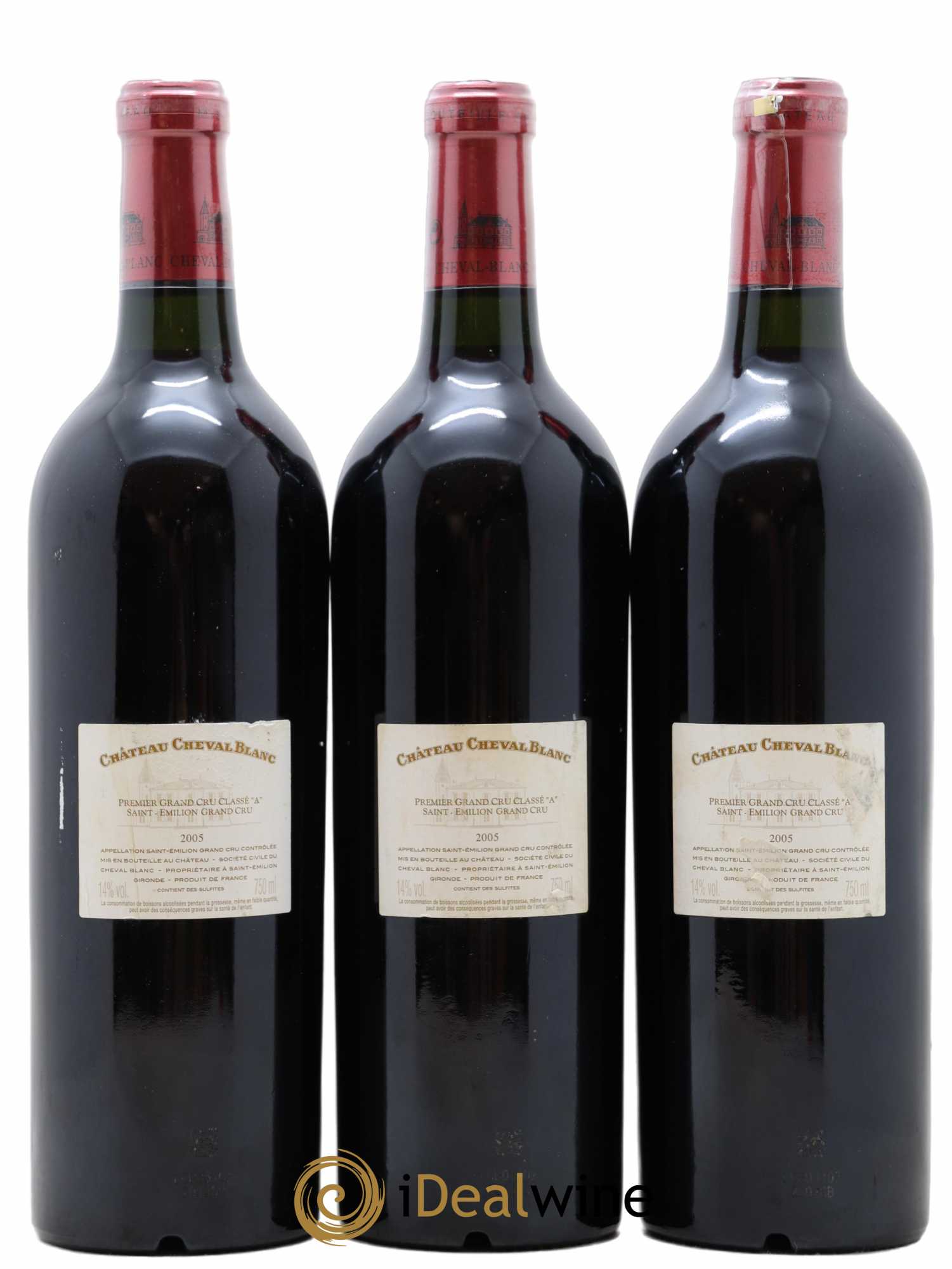Château Cheval Blanc 1er Grand Cru Classé A 2005 - Lot of 3 bottles - 1