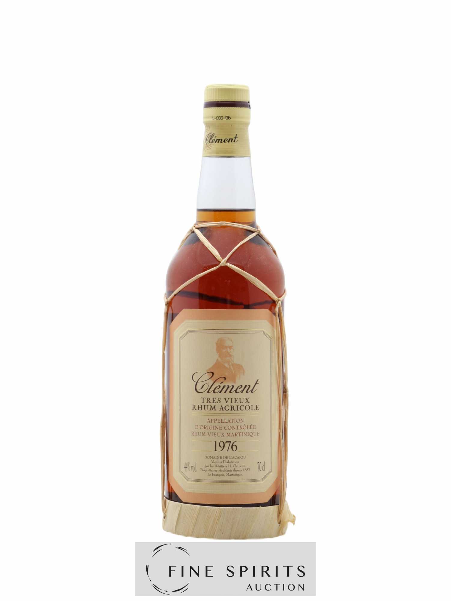 Clément 1976 Of. Domaine de l'Acajou Vieilli en fûts de Chêne - Lot de 1 bouteille - 1