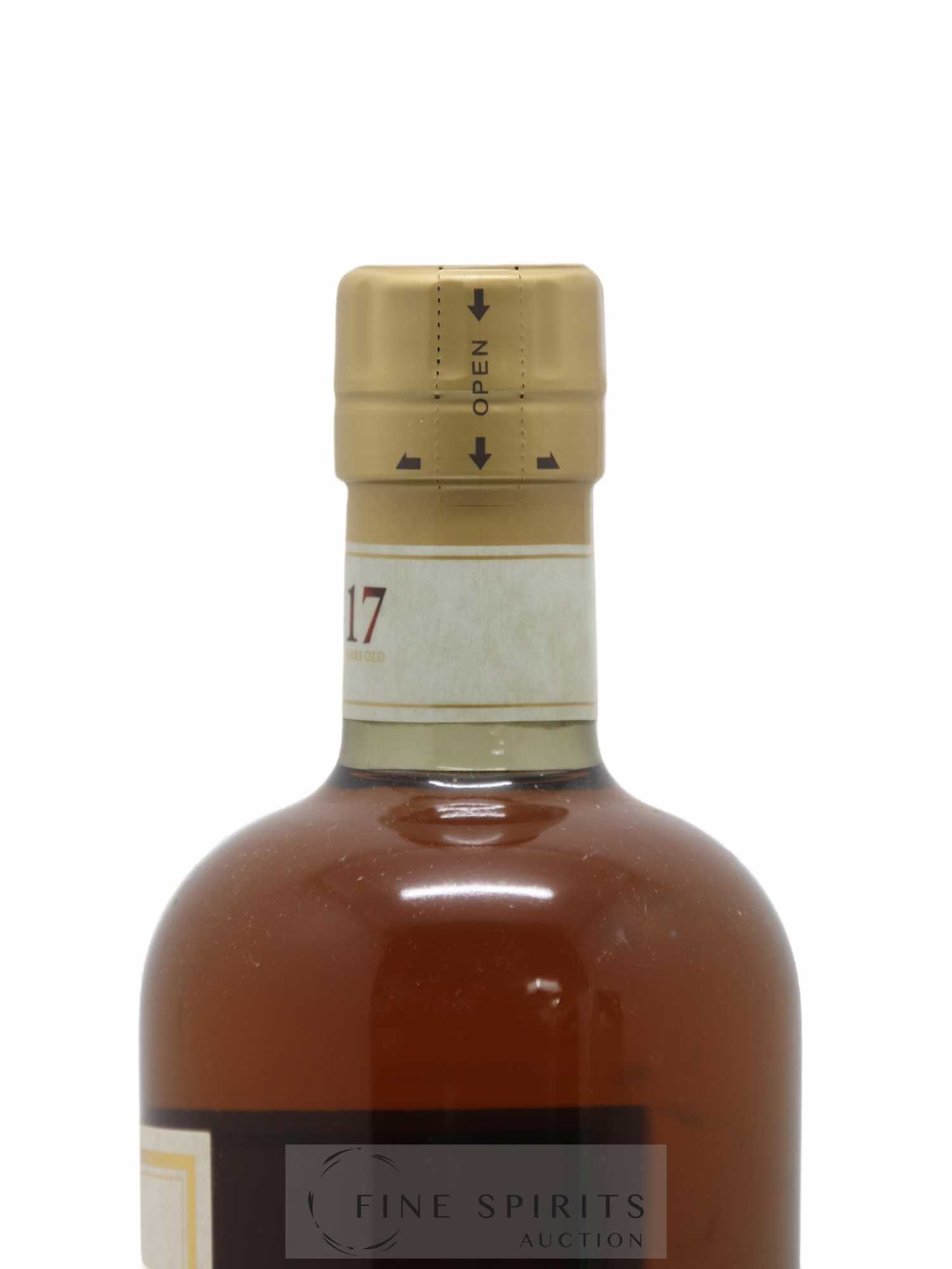 Taketsuru 17 years Of. Pure Malt Nikka Whisky - Lot de 1 bouteille - 3