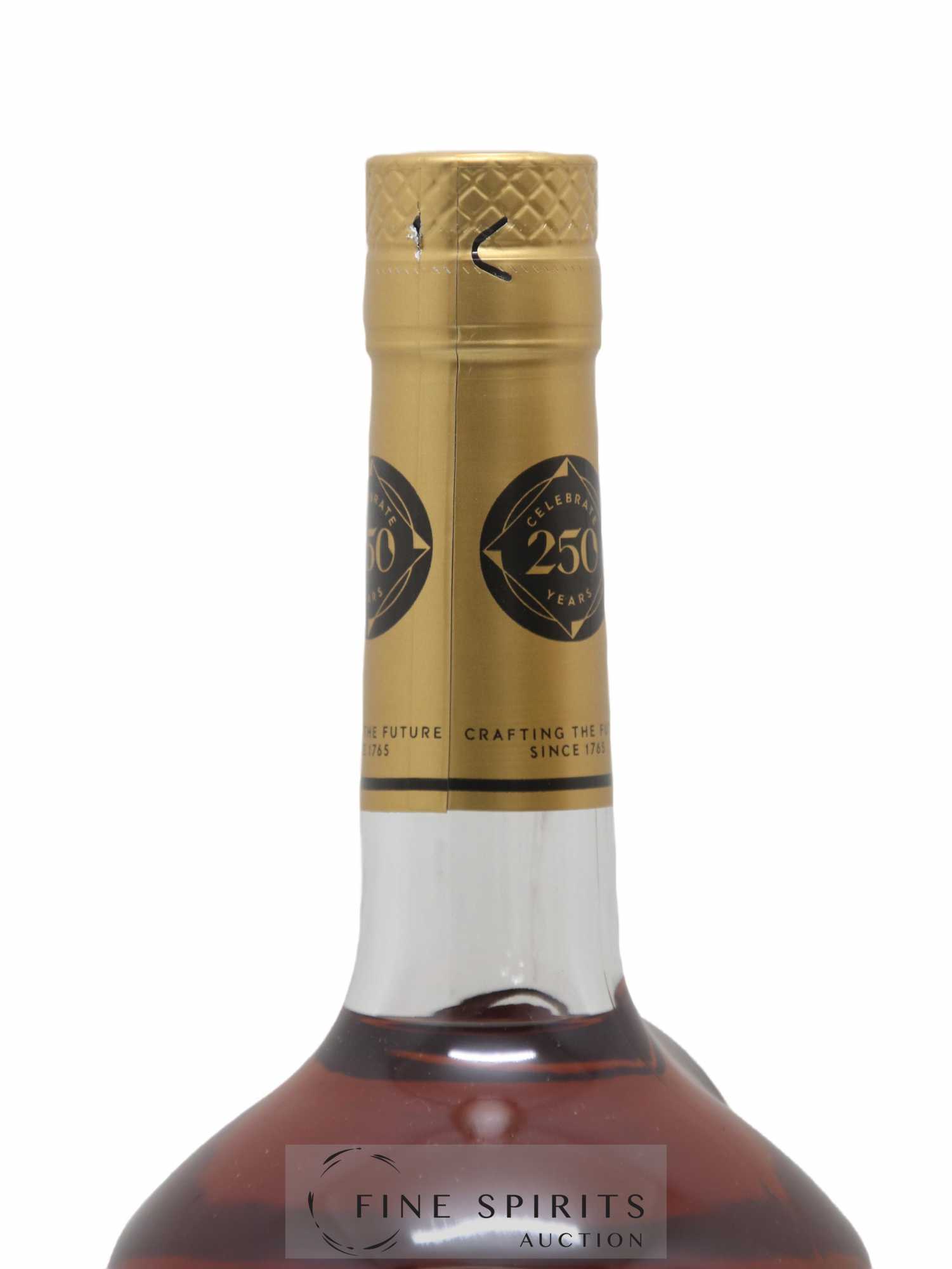 Hennessy Of. Very Special Coffret with 1 VSOP Miniature - Lot of 1 bottle - 3