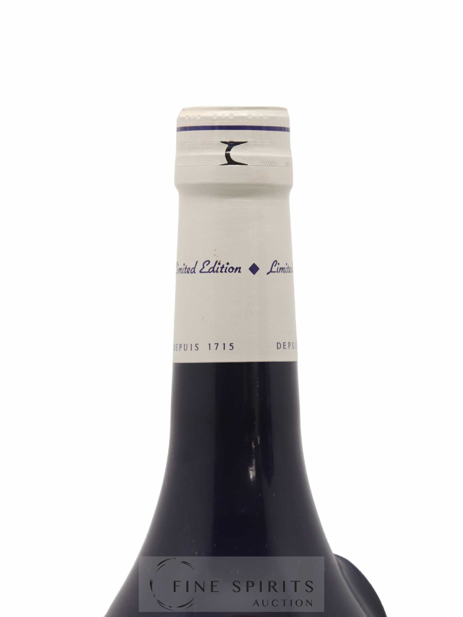 Martell Of. V.S.O.P. Medaillon La French Touch - Posten von 1 Flasche - 3