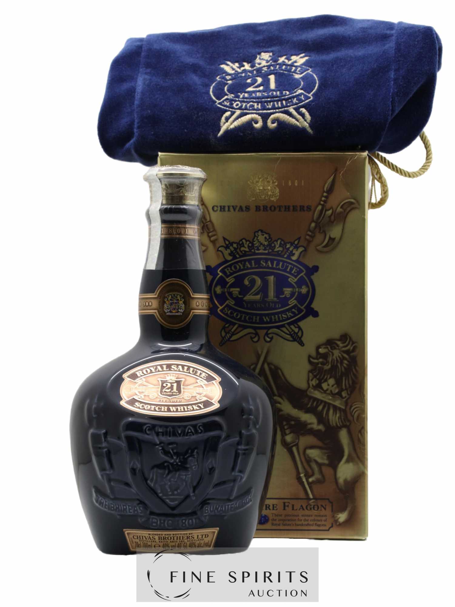 Chivas 21 years Of. Royal Salute Blue Ceramic - Lot of 1 bottle - 0