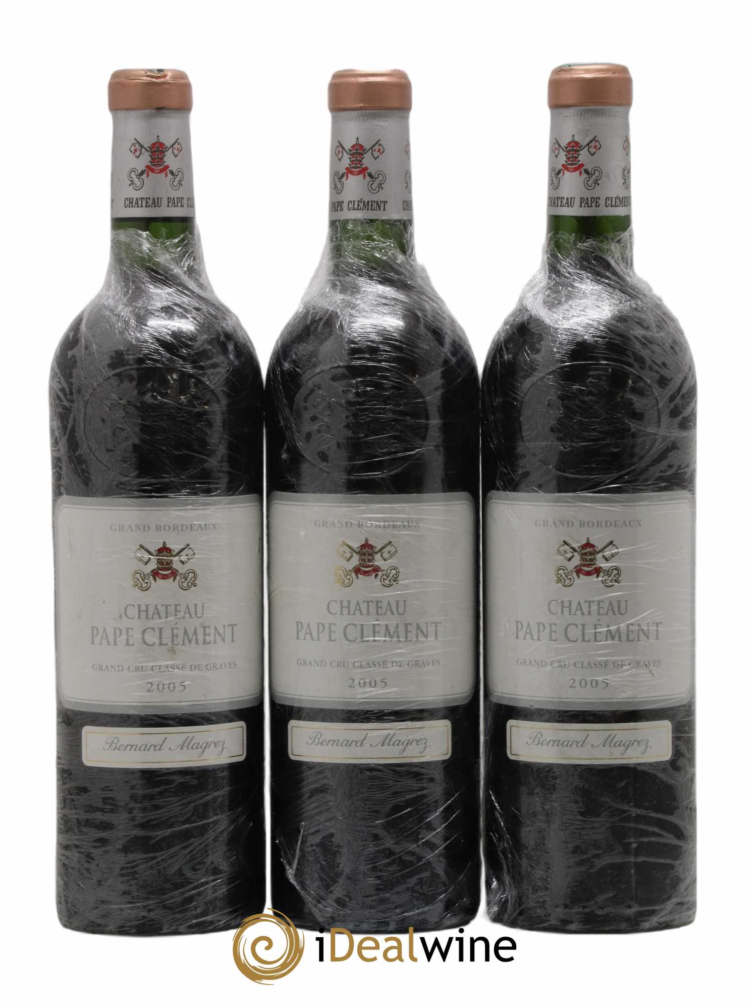 Château Pape Clément Cru Classé de Graves 2005 - Lot of 3 bottles - 0