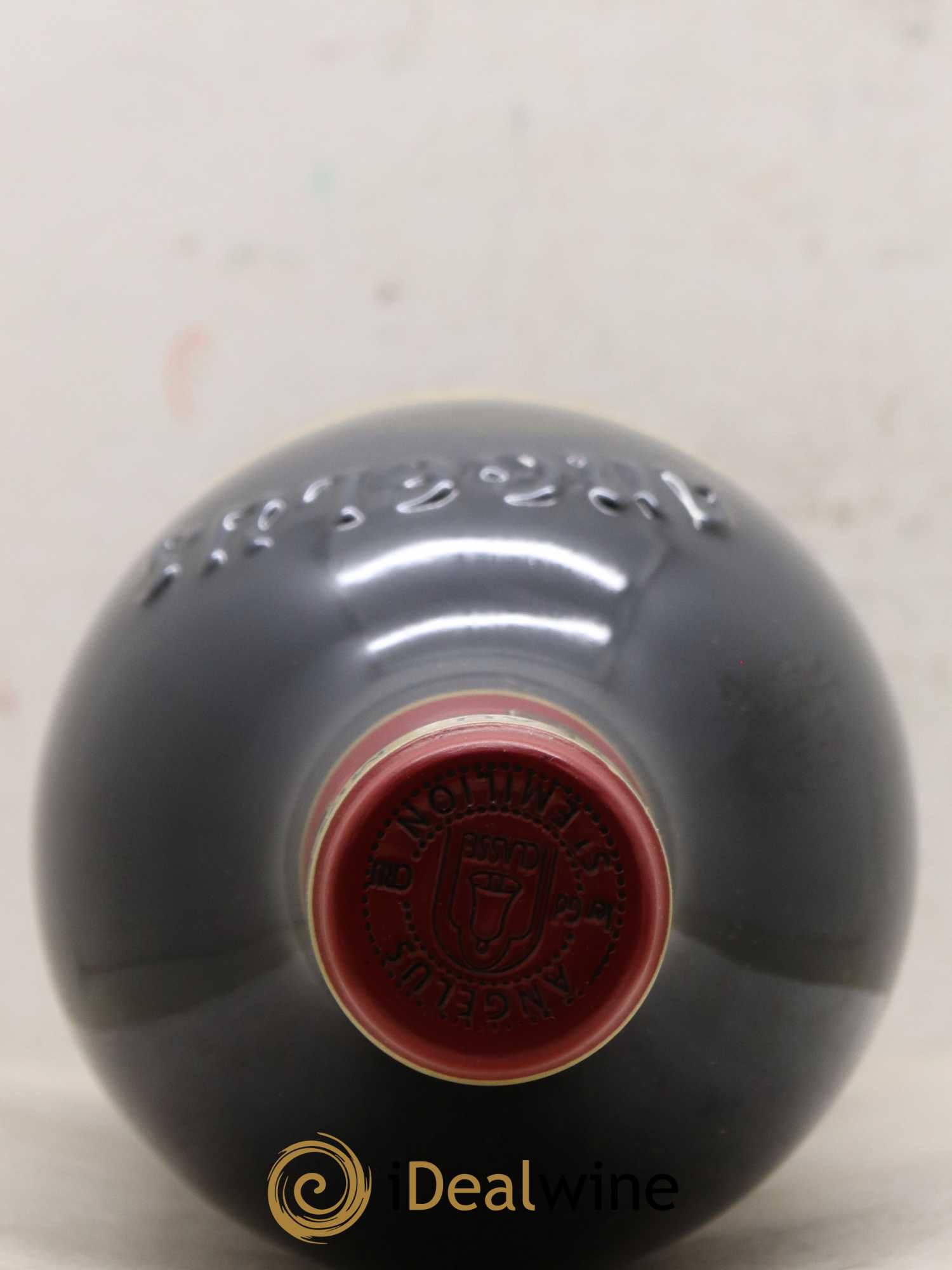 Château Angélus 1er Grand Cru Classé A 2010 - Lot of 1 bottle - 2