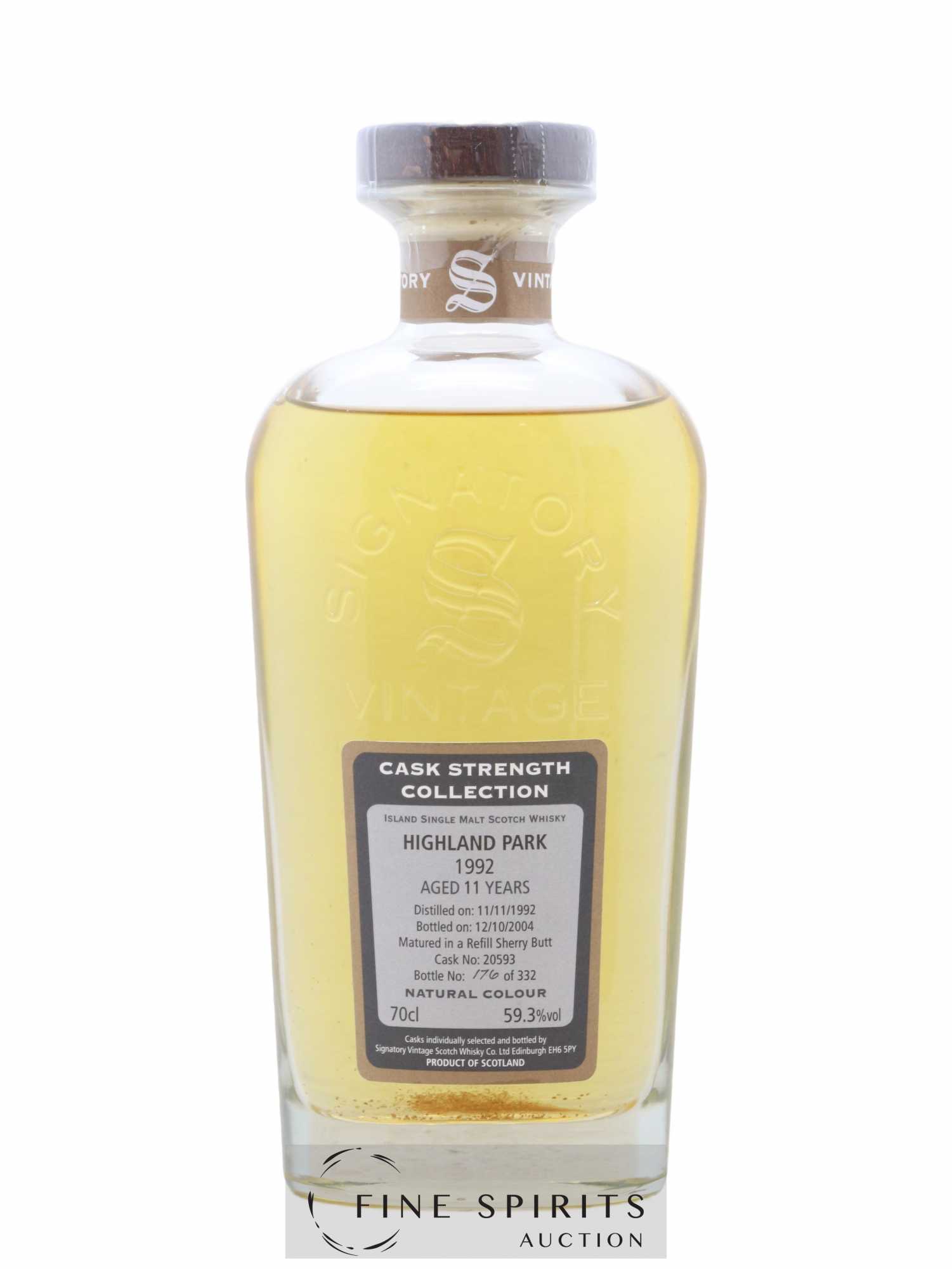 Highland Park 11 years 1992 Signatory Vintage Cask n°20593 - One of 332 - bottled 2004 Cask Strength Collection - Lot de 1 bouteille - 1