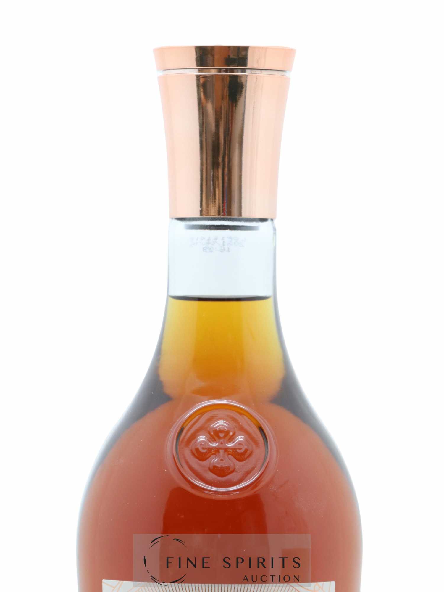 Camus Of. Borderies Small Batch n°EL4183 - One of 27419 VSOP - Lotto di 1 bottiglia - 3