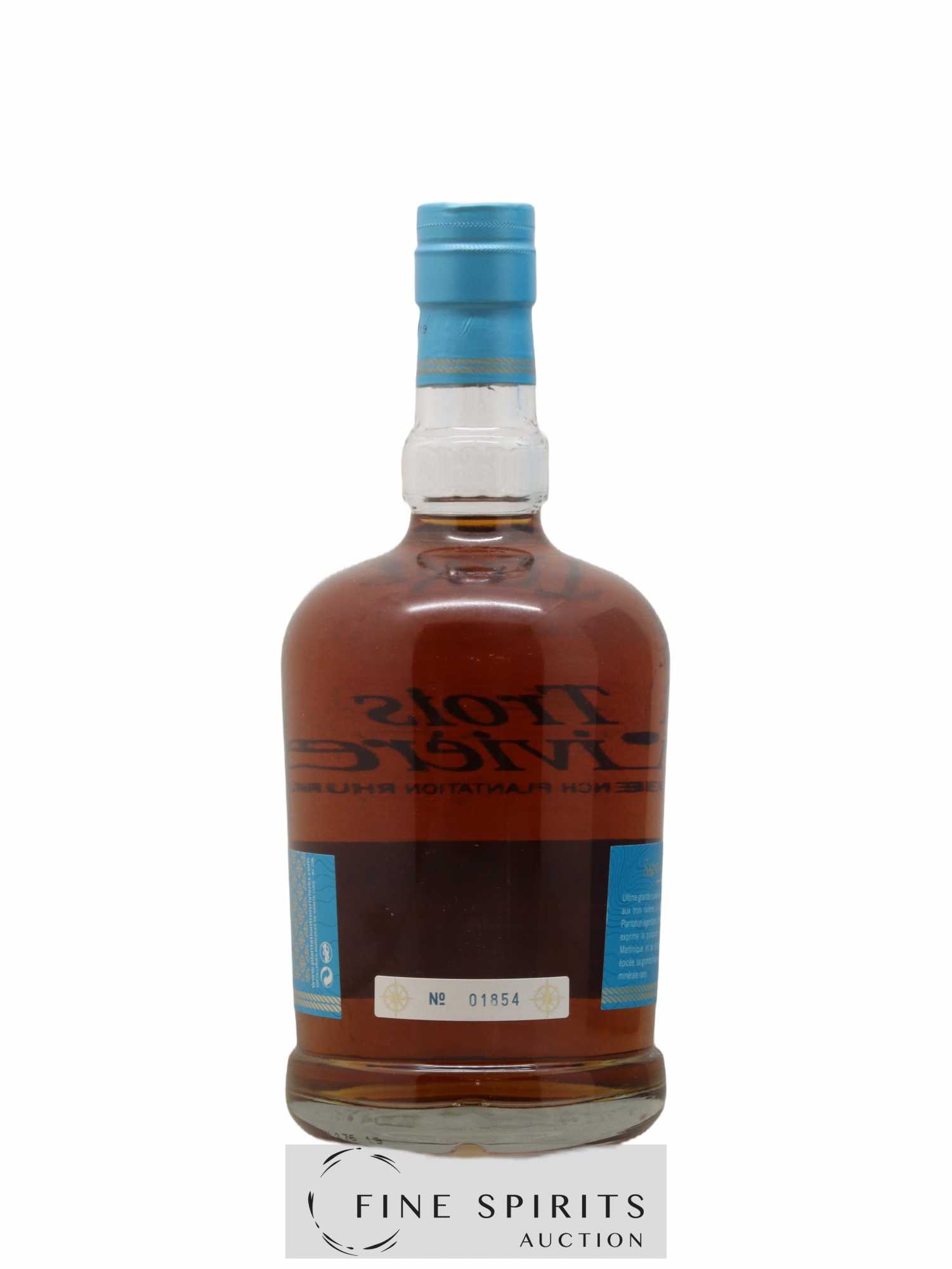 Trois Rivières Of. Saint-Pierre - Lot de 1 bouteille - 2