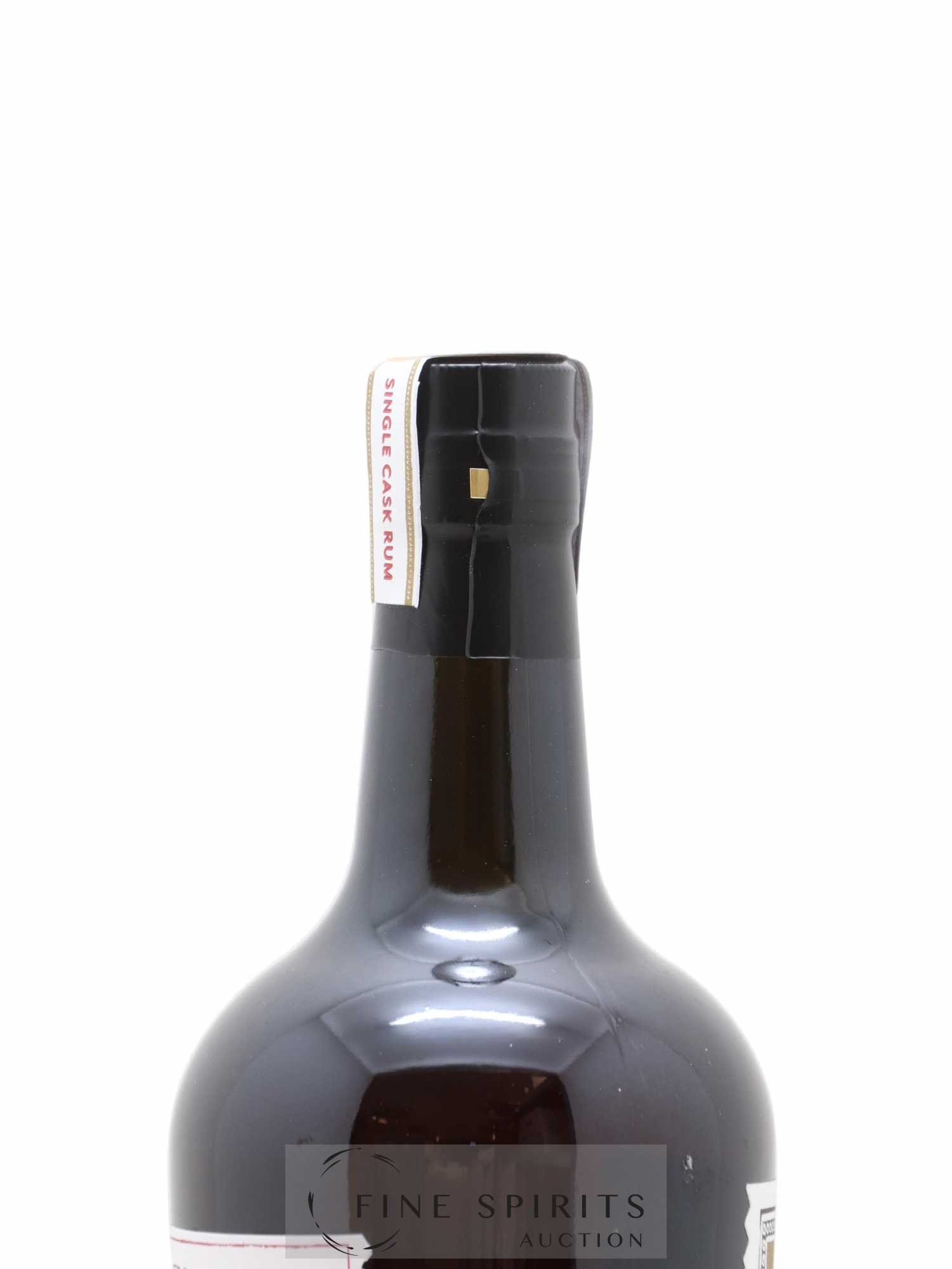 Kill Devil 15 years 2006 Edition Spirits One of 262 - Lot de 1 bouteille - 3