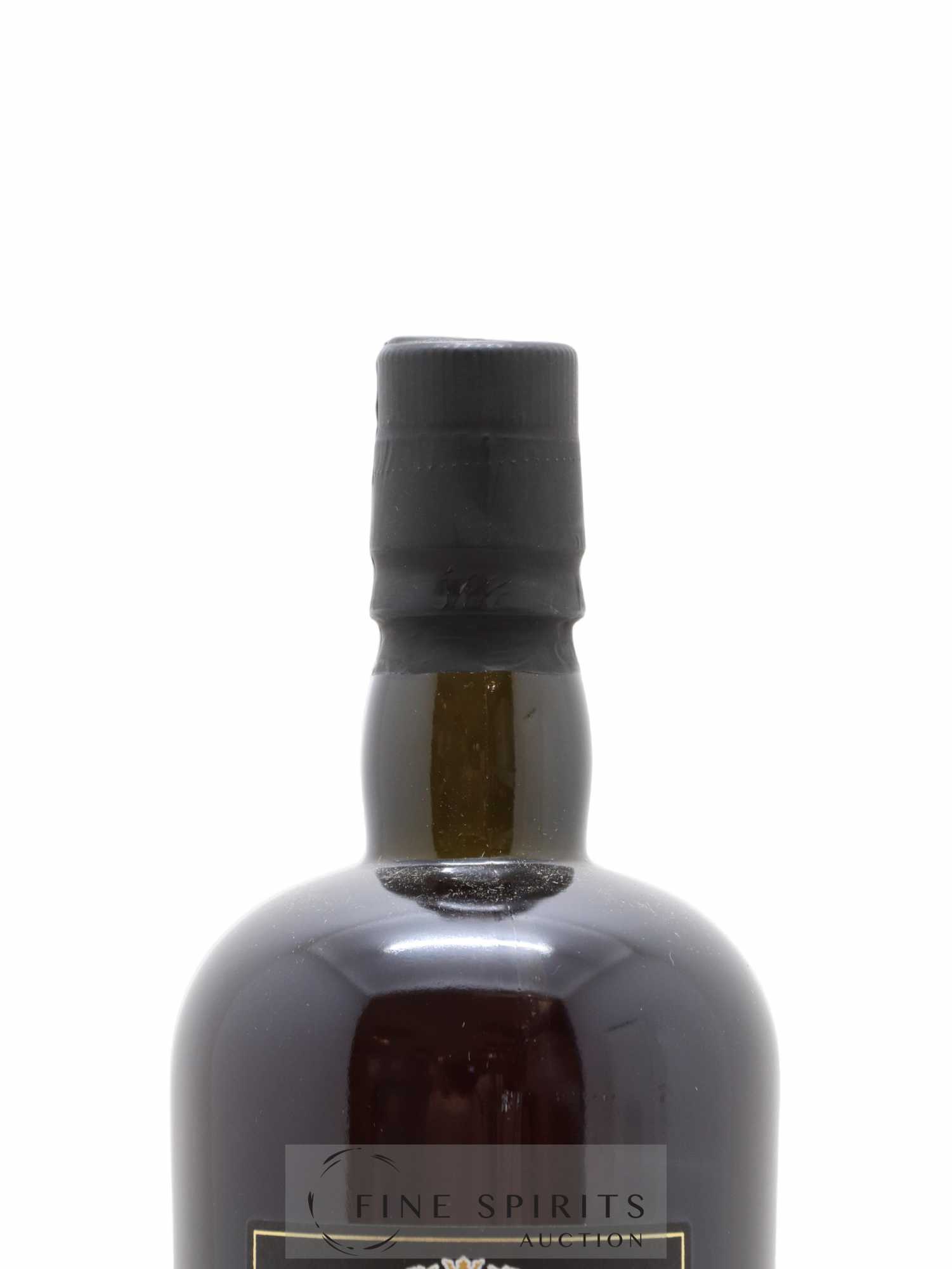 Velier Royal Navy 14 years Of. Tiger Shark 2nd Edition - Release 2019 - Lot de 1 bouteille - 3