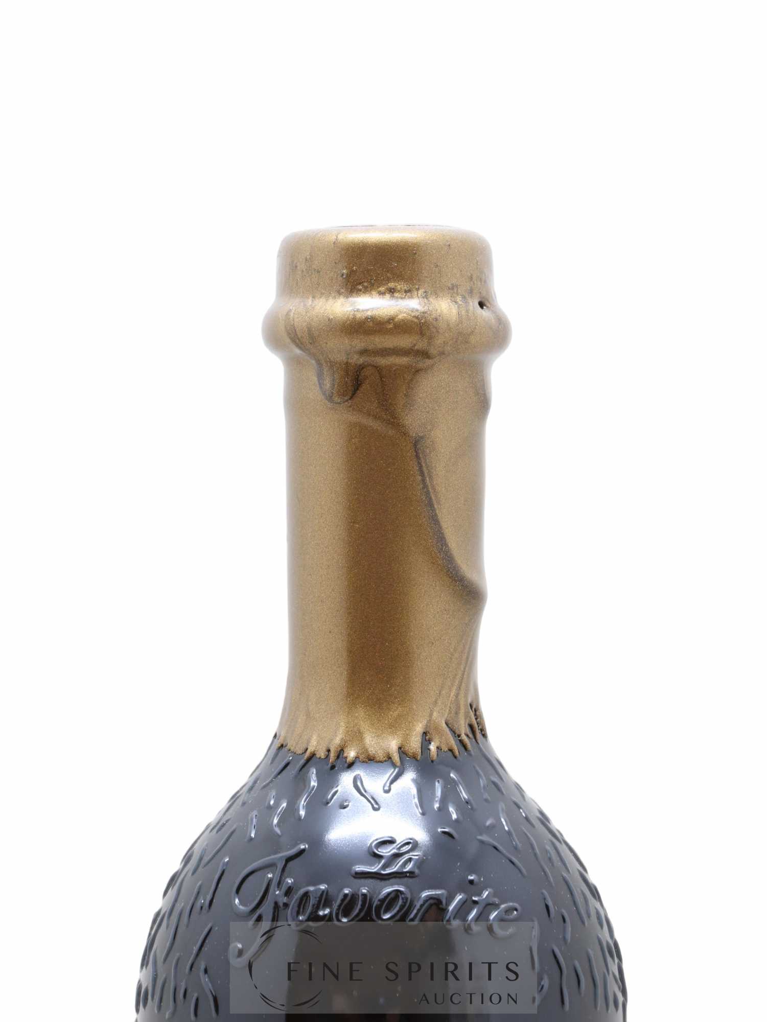 La Favorite 2002 Of. La Réserve du Château One of 3000 - bottled 2020 - Lot de 1 bouteille - 3