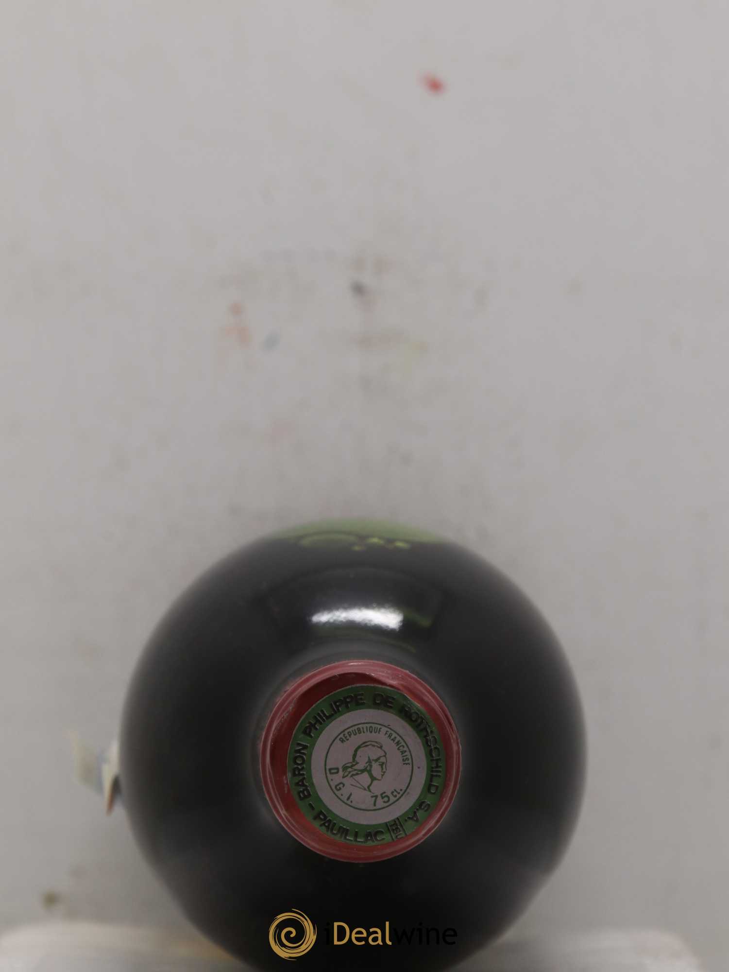 Château Mouton Rothschild 1er Grand Cru Classé 1982 - Lot de 3 bouteilles - 1