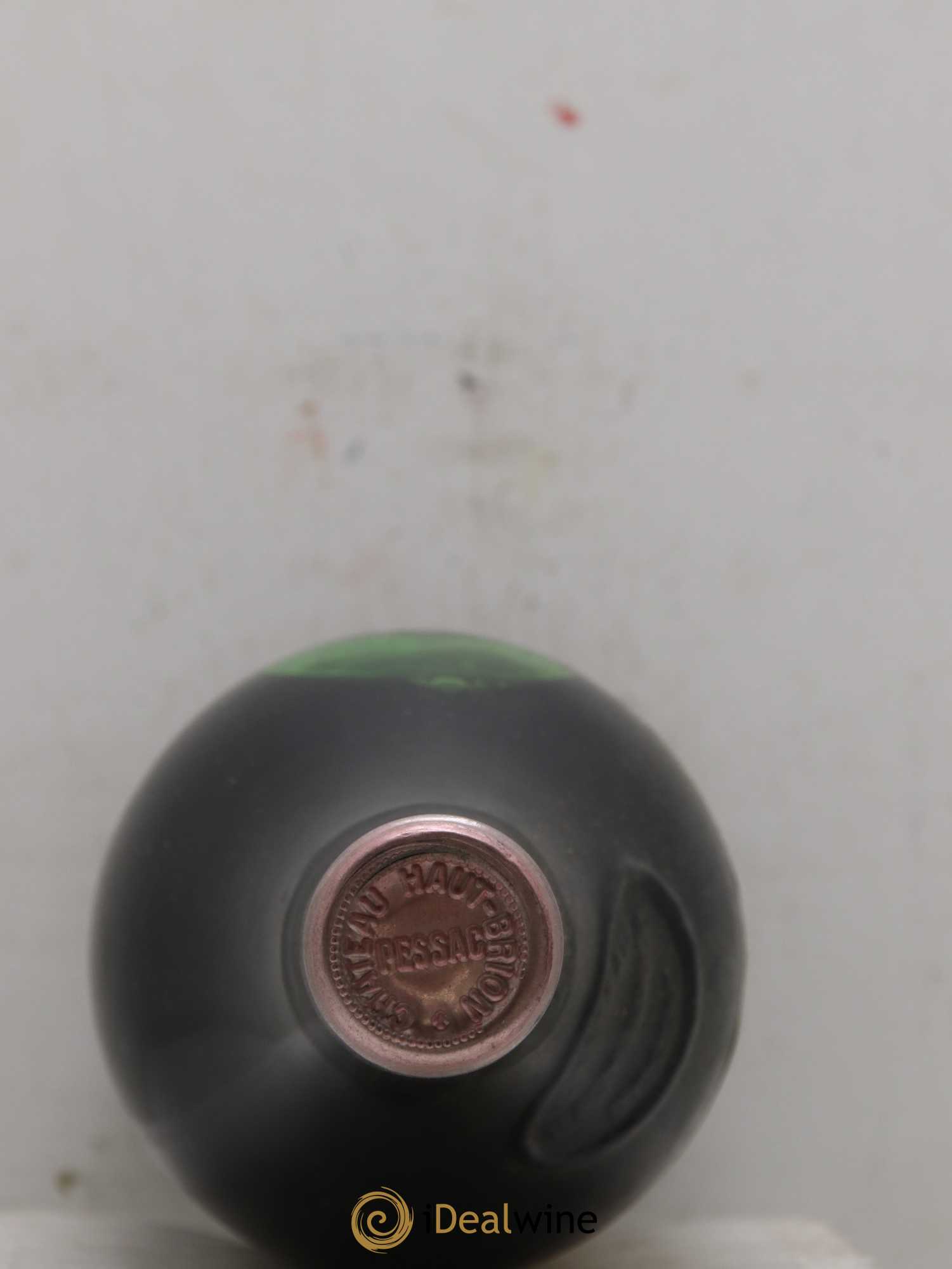 Château Haut Brion 1er Grand Cru Classé 1977 - Lot de 2 bouteilles - 1
