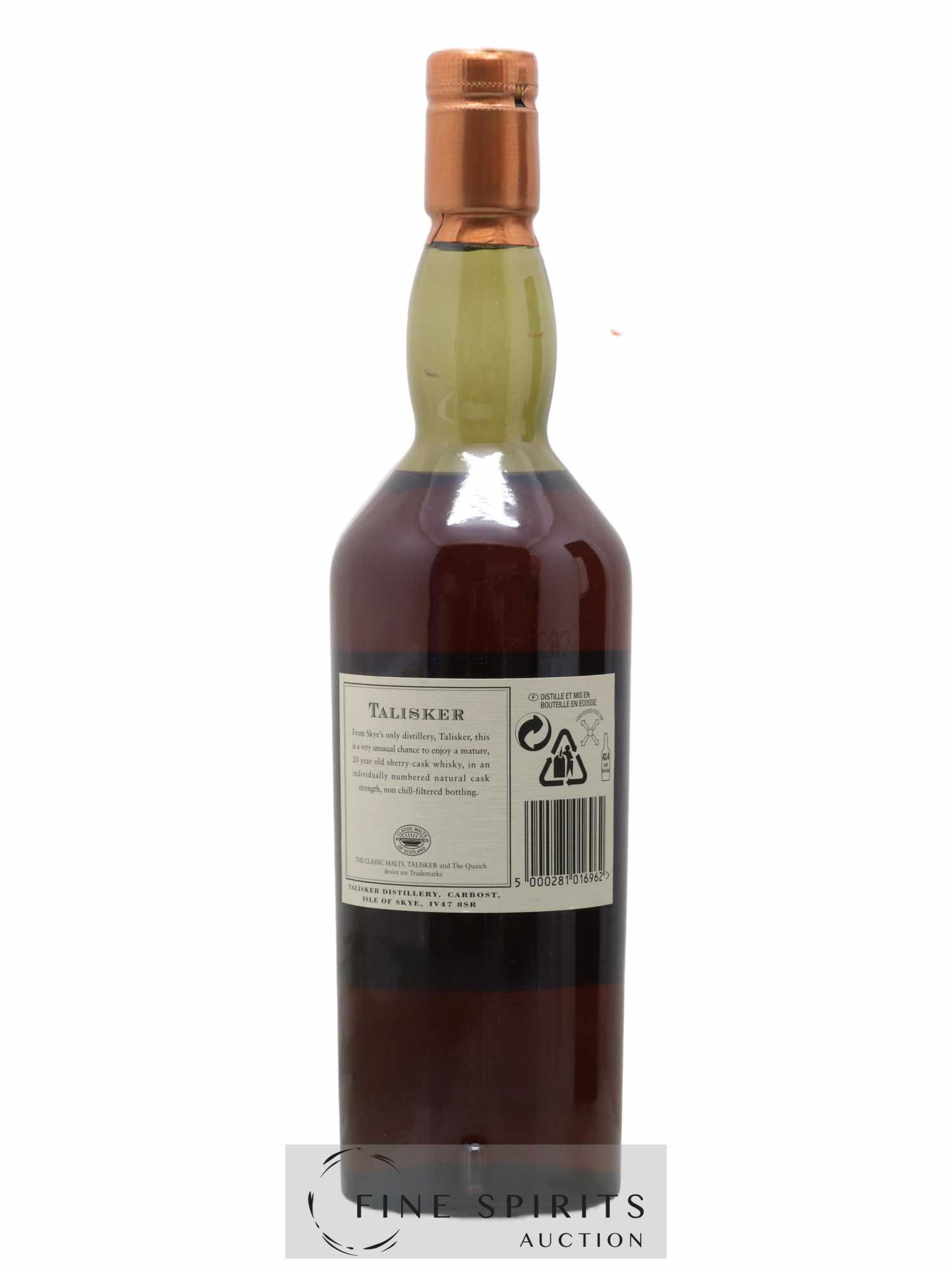 Talisker 20 years 1981 Of. Natural Cask Strength - One of 9000 - bottled 2002 Limited Edition - Lot of 1 bottle - 2