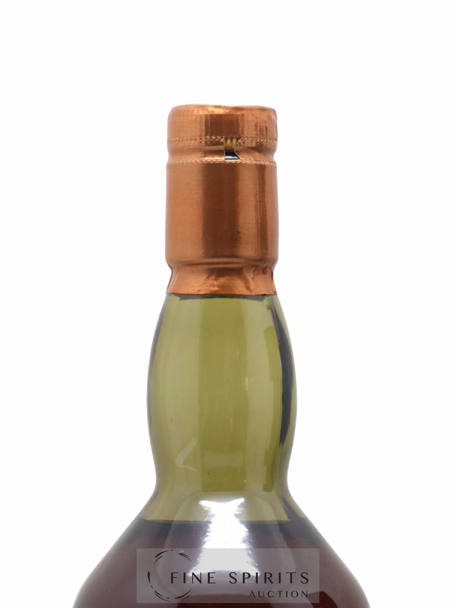 Talisker 20 years 1981 Of. Natural Cask Strength - One of 9000 - bottled 2002 Limited Edition - Lot of 1 bottle - 3