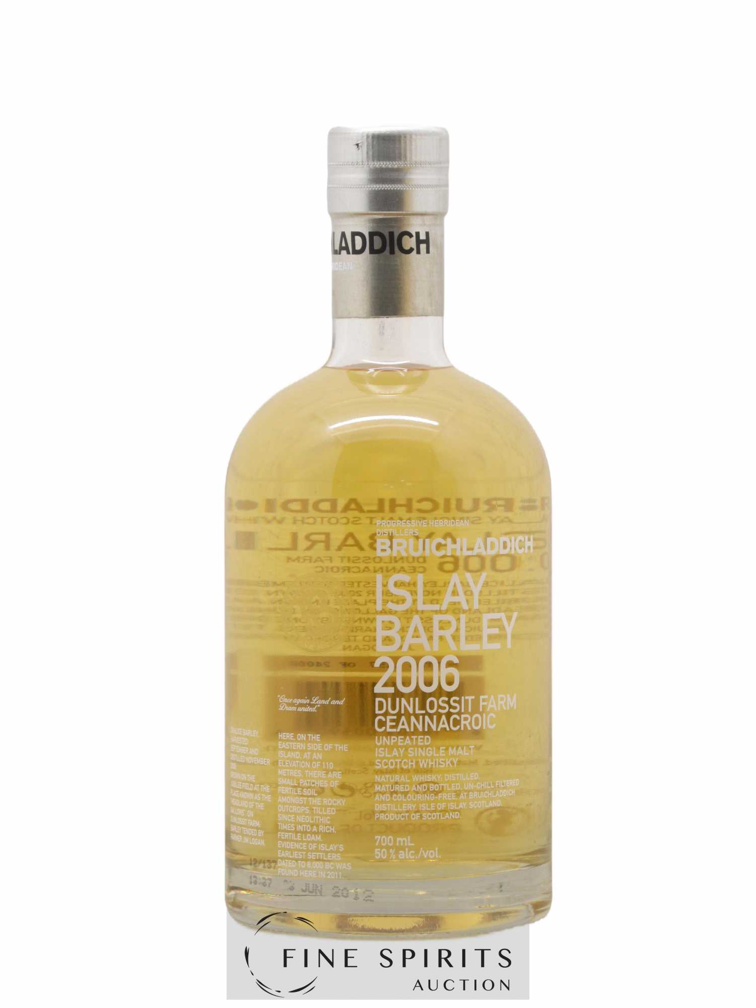 Bruichladdich 2006 Of. Islay Barley Dunlossit Farm One of 24000 - Lot of 1 bottle - 1