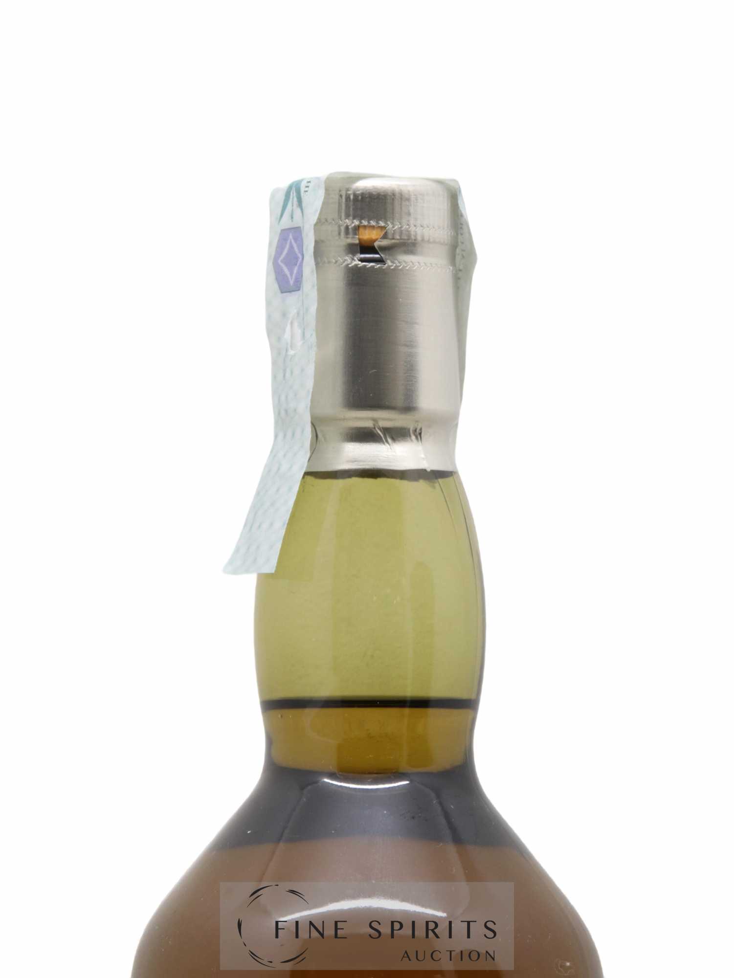 Port Ellen 29 years 1978 Of. 8th Release Natural Cask Strength - One of 6618 - bottled 2008 Limited Edition - Lot de 1 bouteille - 3