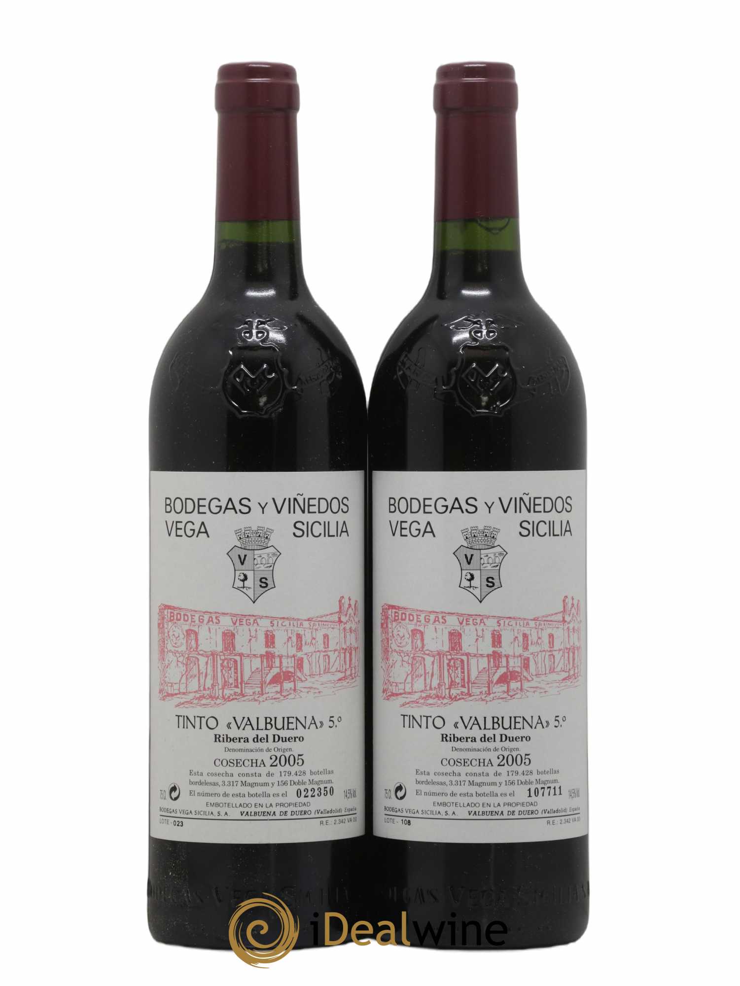 Ribera Del Duero DO Vega Sicilia Valbuena 5 ano Famille Alvarez 2005 - Lot of 2 bottles - 0