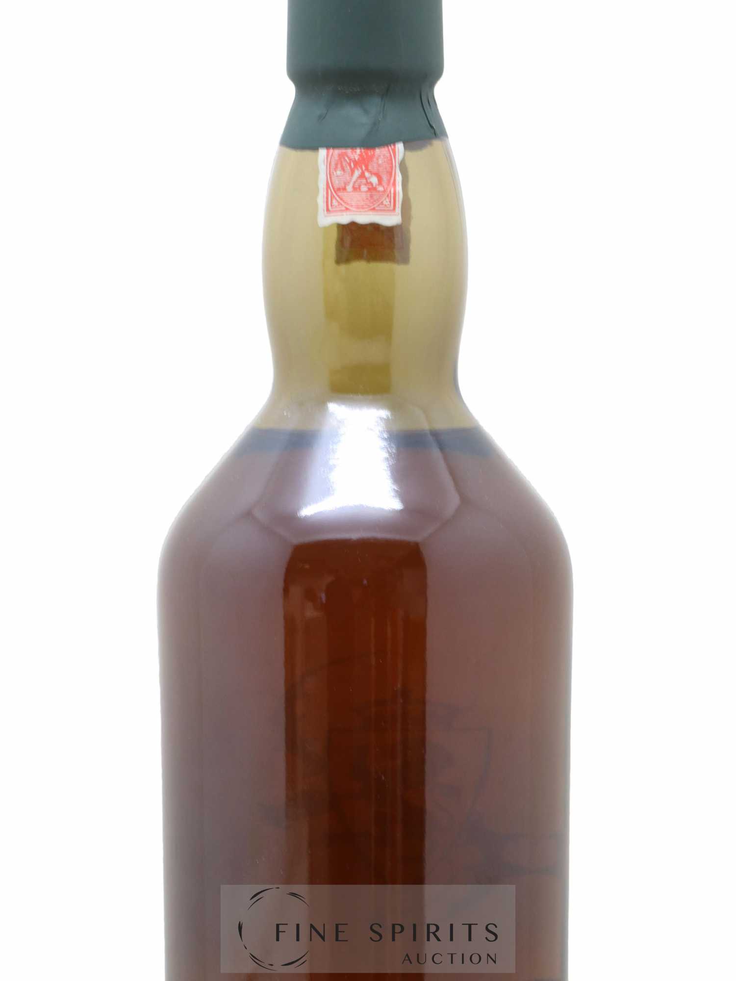 Lagavulin 25 years Of. Natural Cask Strength One of 9000 - bottled 2002 - Lot of 1 bottle - 3