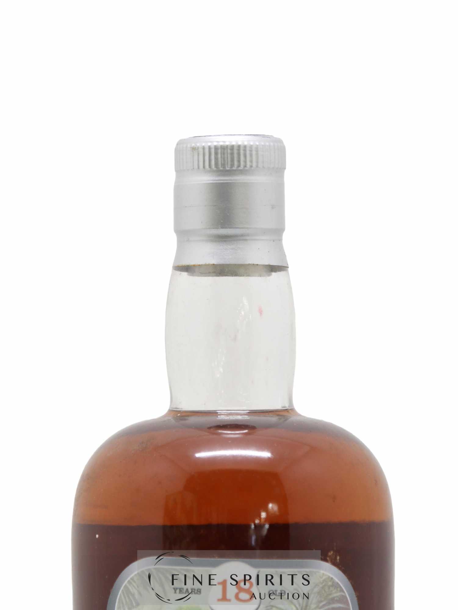 Caroni 18 years 1997 Silver Seal Whisky Company Rum is Nature Cask n°48 - One of 280 - bottled 2015 Whisky Antique - Lot de 1 bouteille - 3