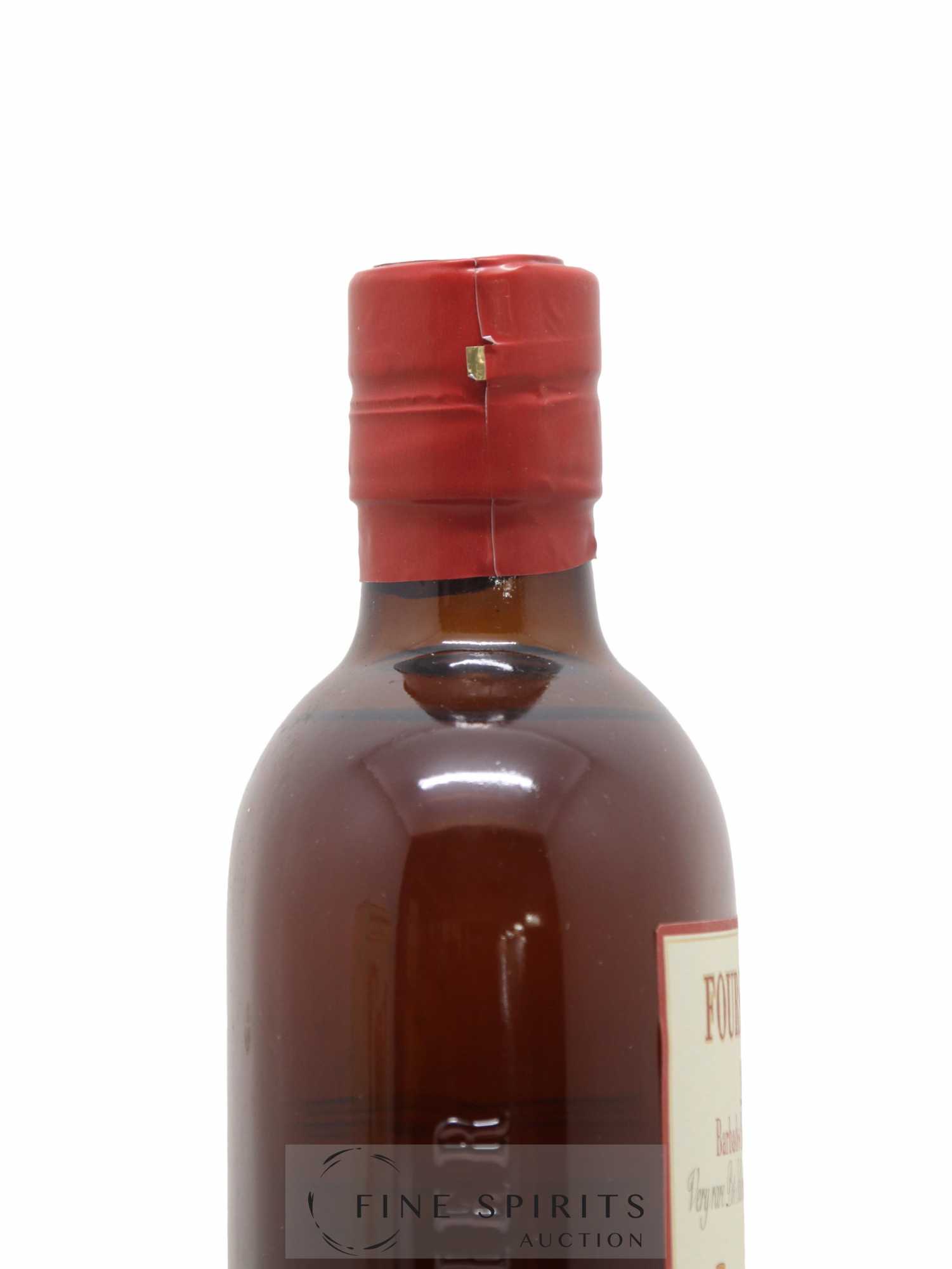 Foursquare 2 years 2013 Velier bottled 2015 Habitation Velier - Lot de 1 bouteille - 3